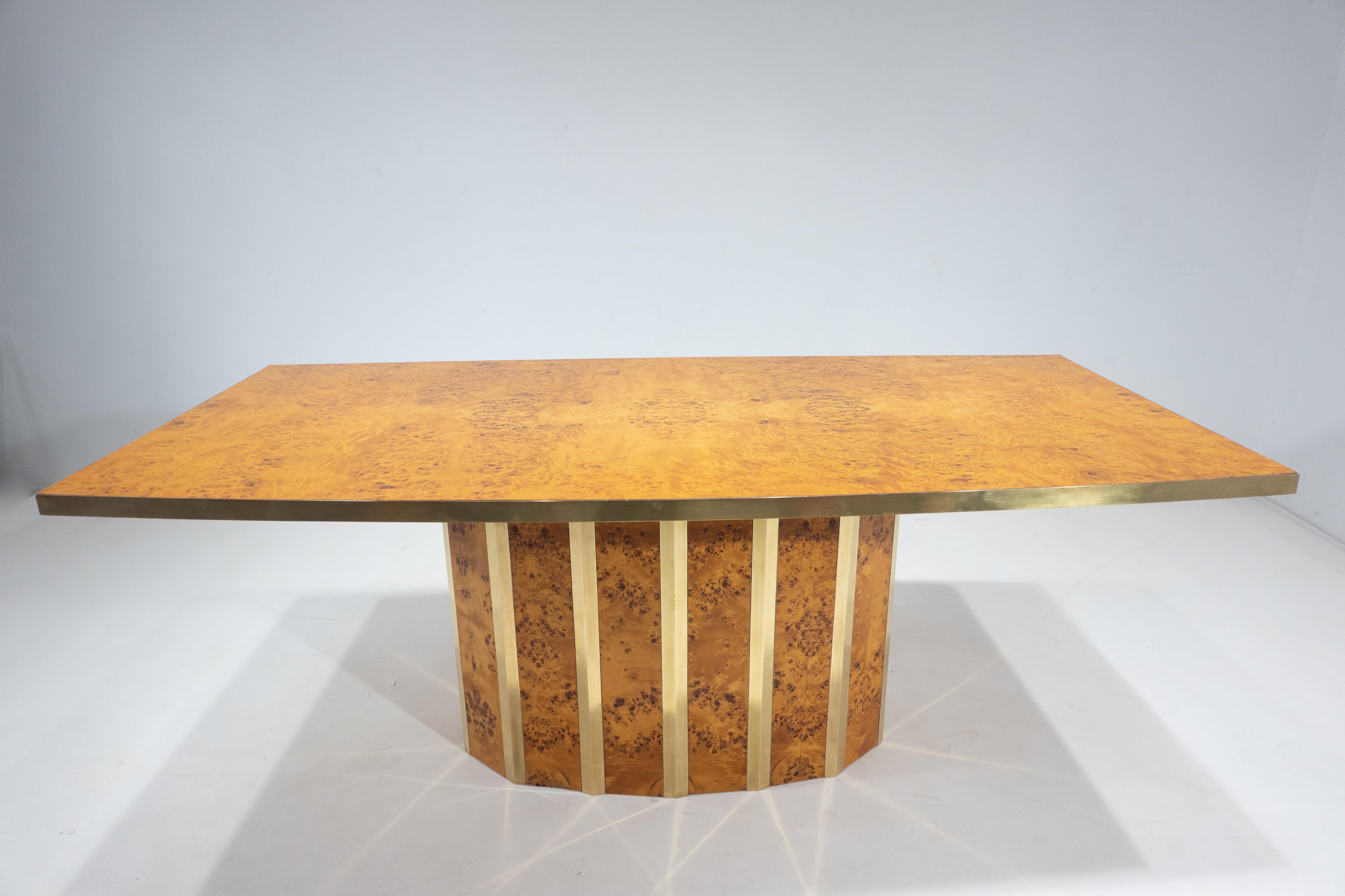 Mid-Century Modern Dining Table in the Style of Willy Rizzo, Ash Burl, Italy For Sale 5