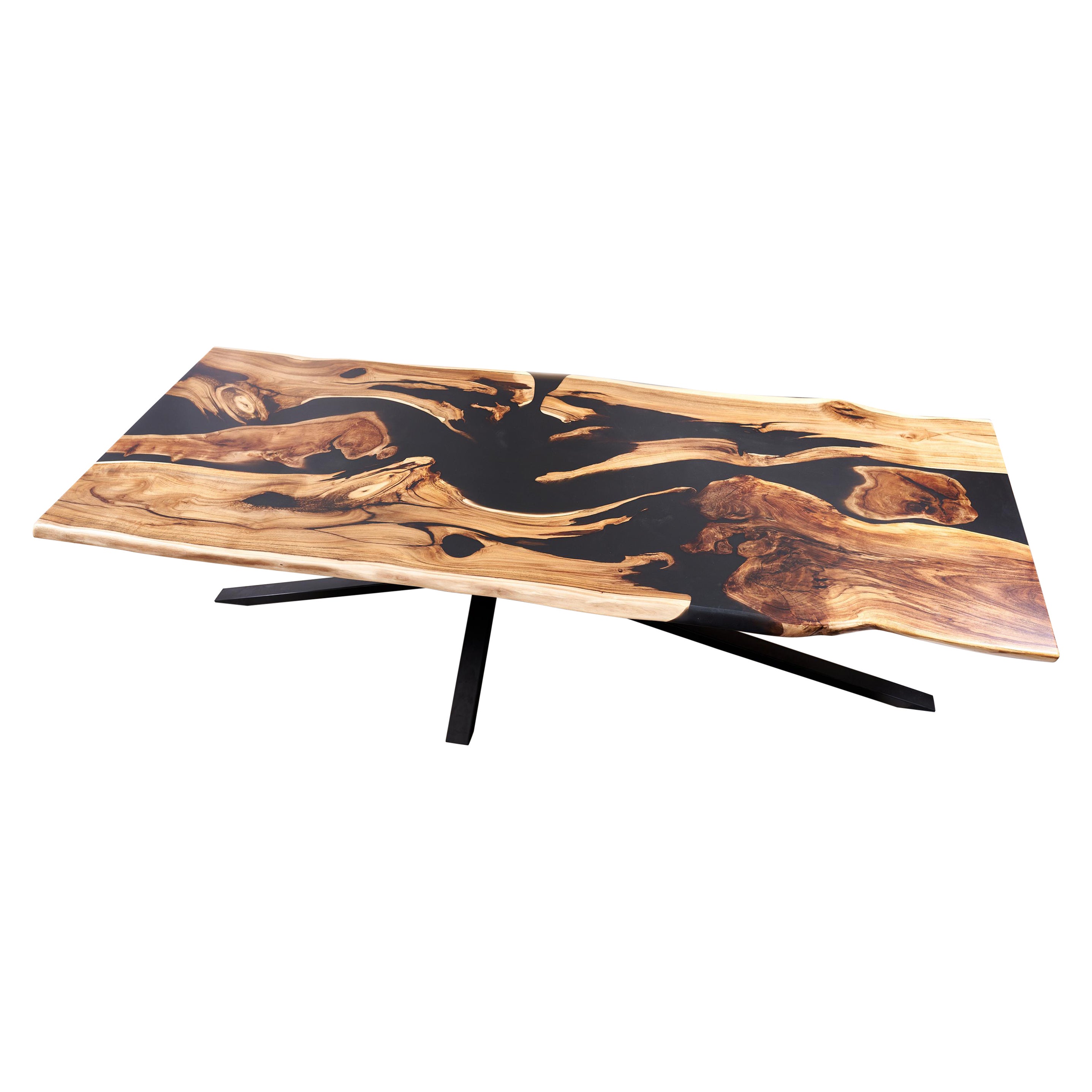 Moderner moderner Esstisch Großer rustikaler Tisch aus Nussbaumholz, handgefertigt (Arts and Crafts) im Angebot