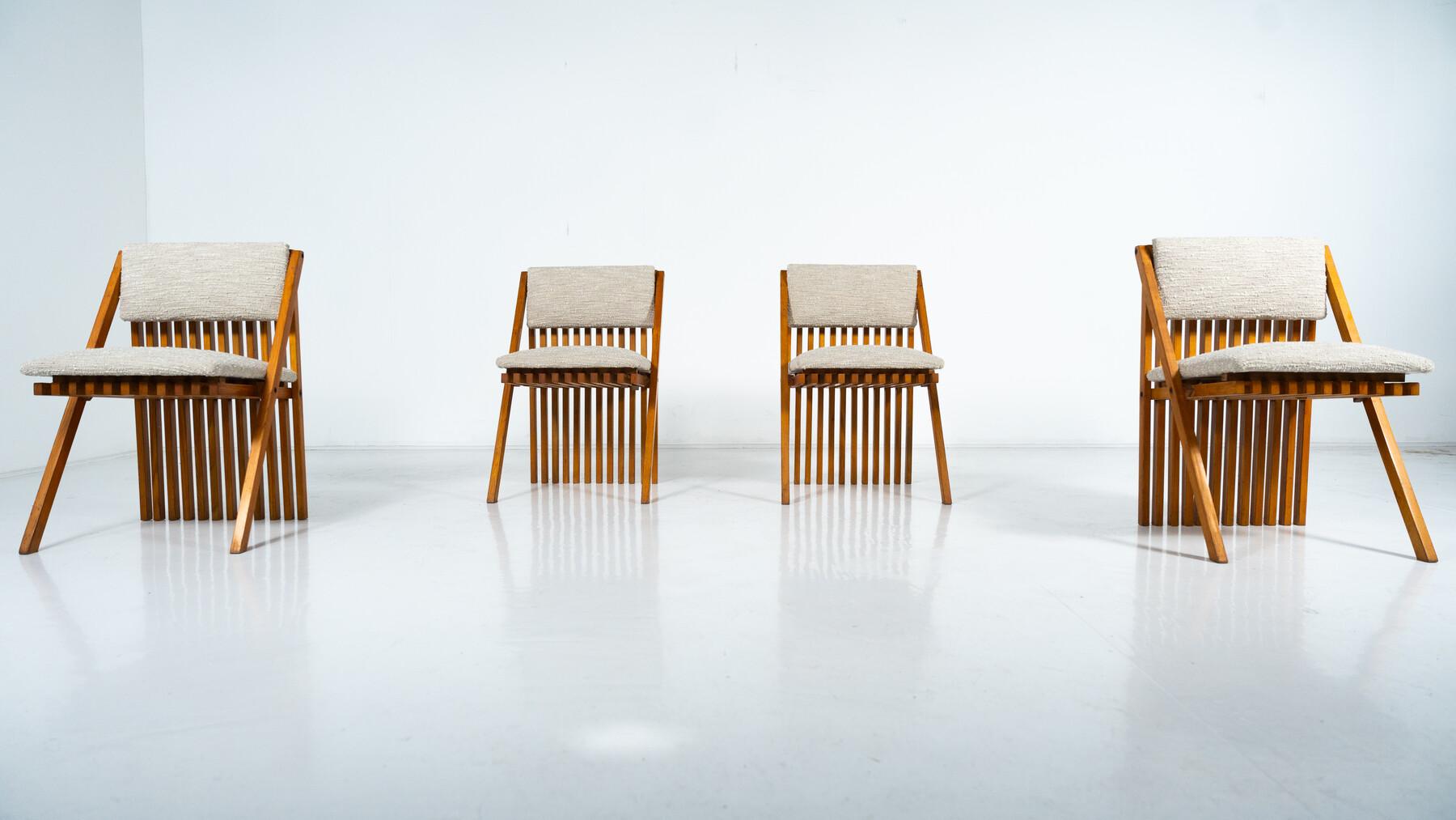 Ensemble de tables à manger modernes du milieu du siècle Millepiedi de Tito Pinori, 1970 en vente 3