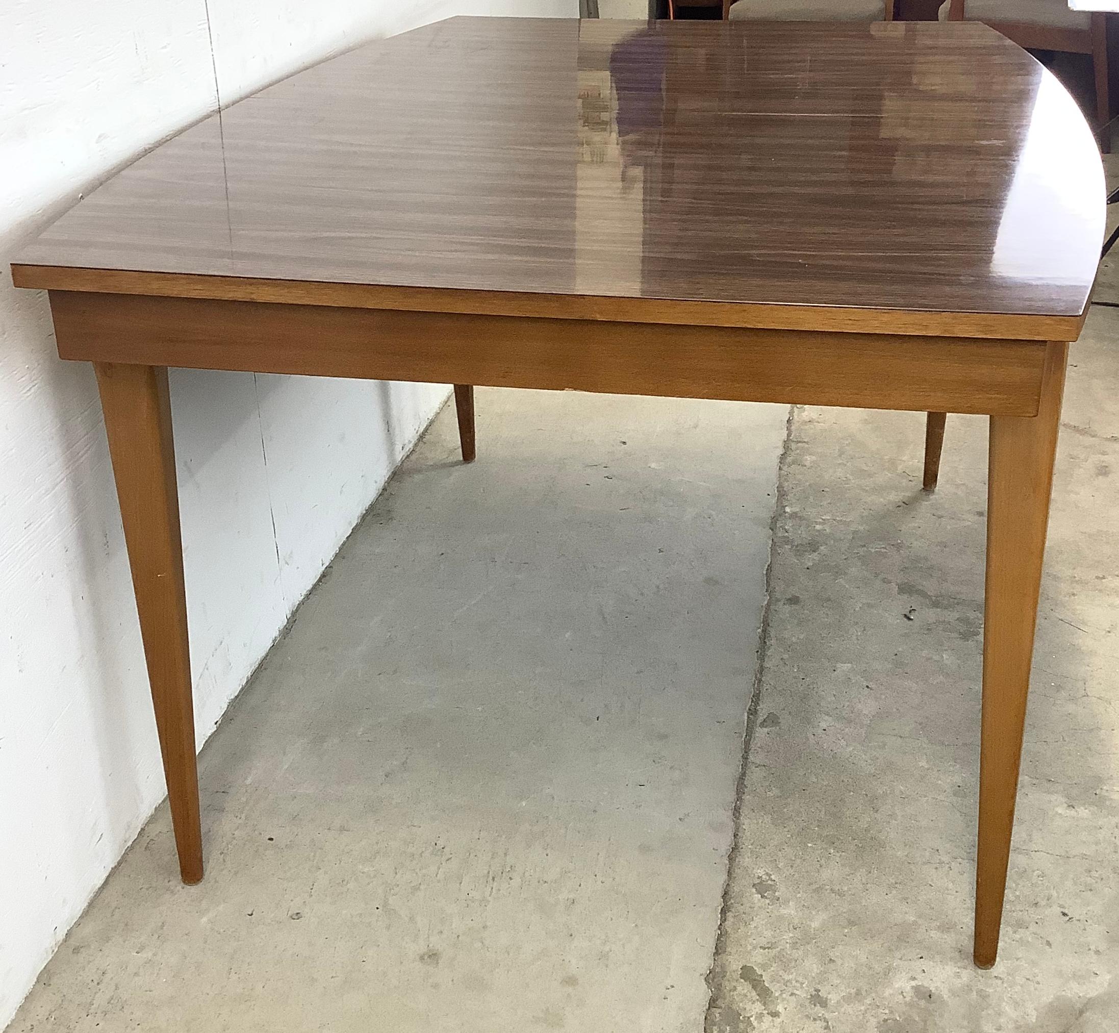 Mid-Century Modern Dining Table With Leaf For Sale 7