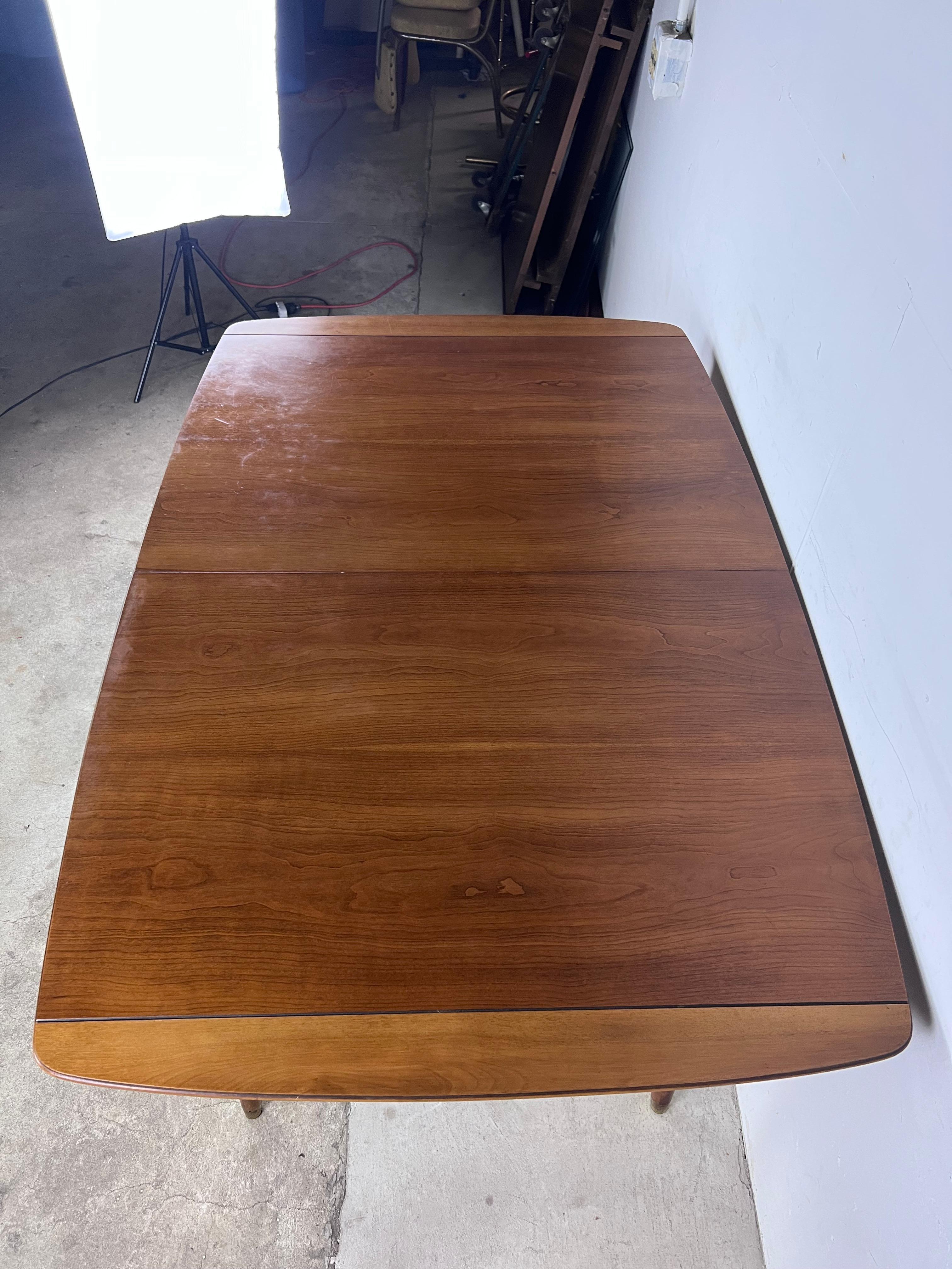 Veneer Mid Century Modern Dining Table with Unique Base For Sale