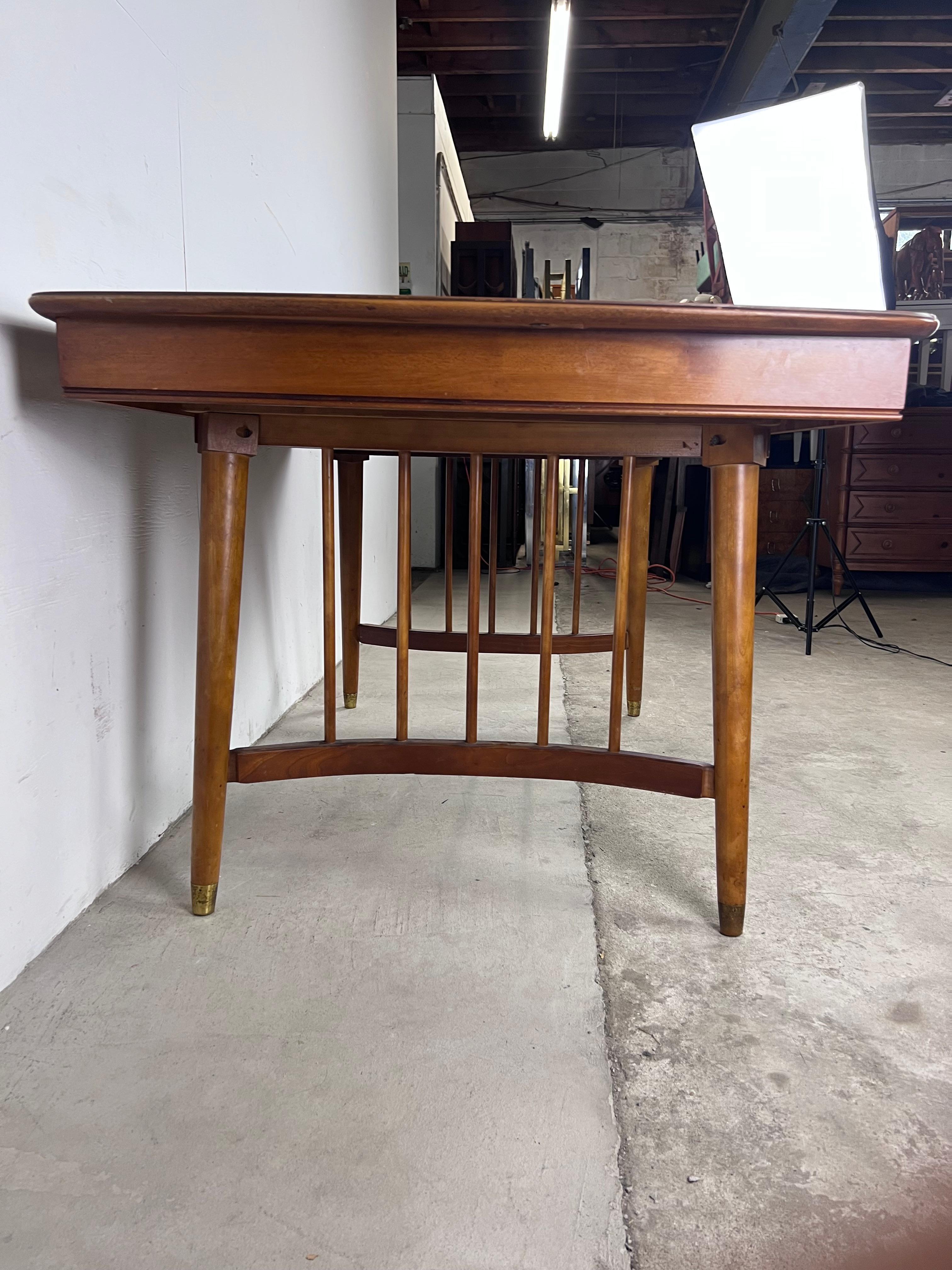 Mid Century Modern Dining Table with Unique Base For Sale 1