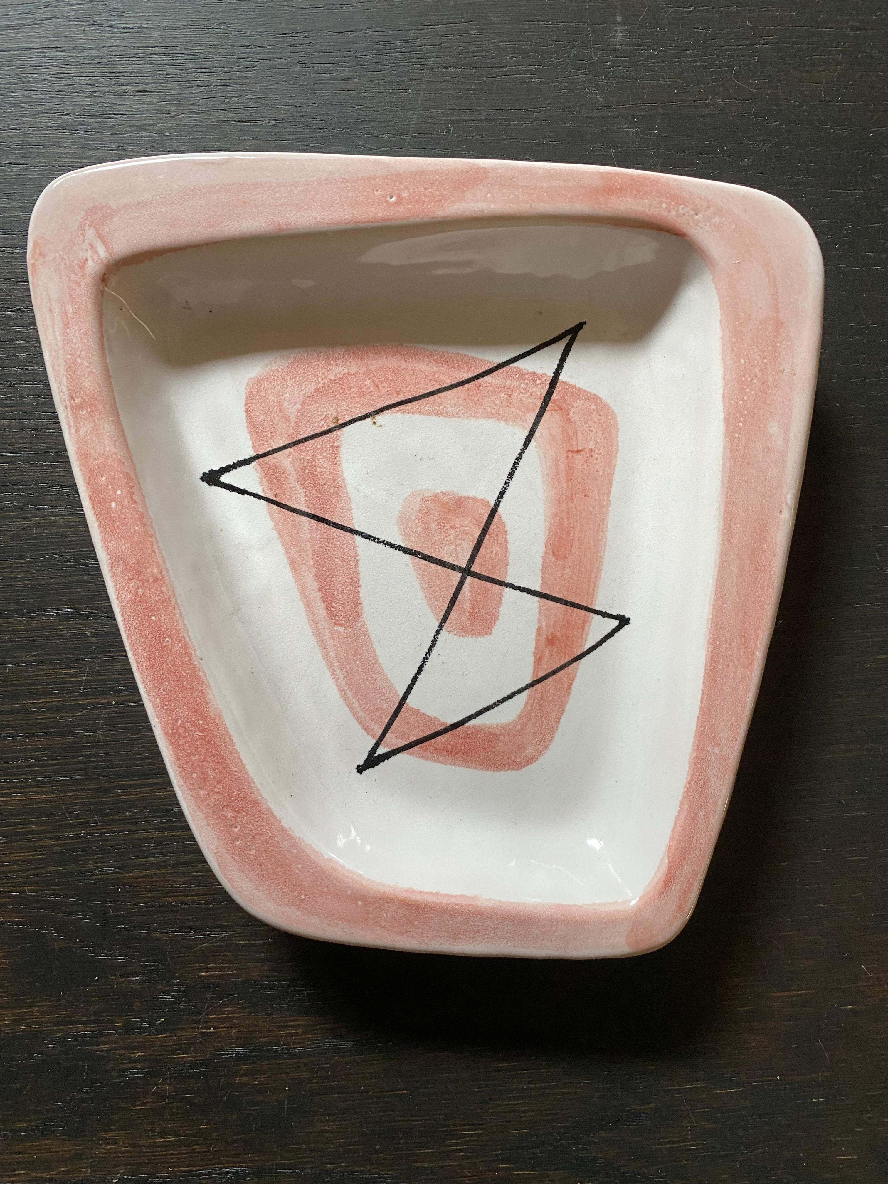 Mid-Century Modern Plat ou bol moderne du milieu du siècle dernier de Guido Gambone en vente