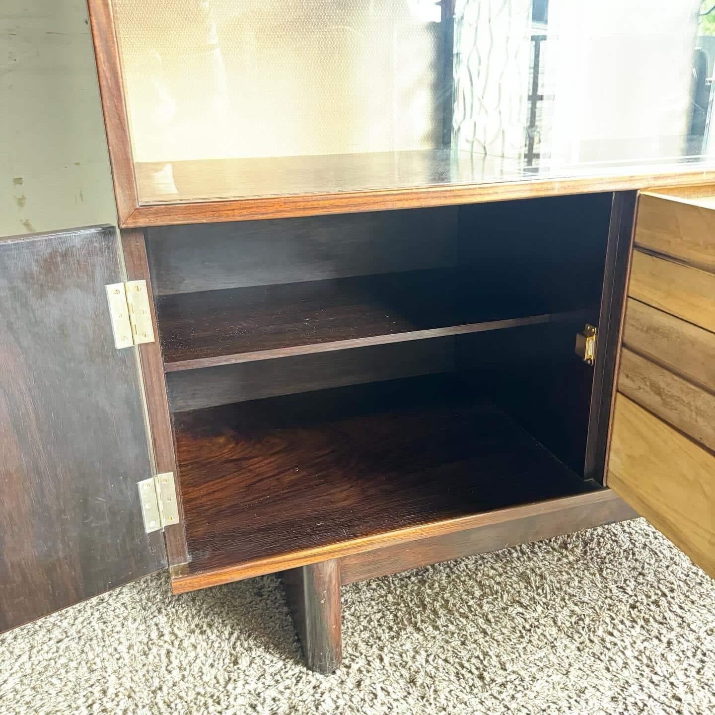 Mid Century Modern Display Cabinet For Sale 2