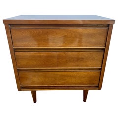 Vintage Mid-Century Modern Dixie Furniture Three Drawer Small Dresser Nightstand