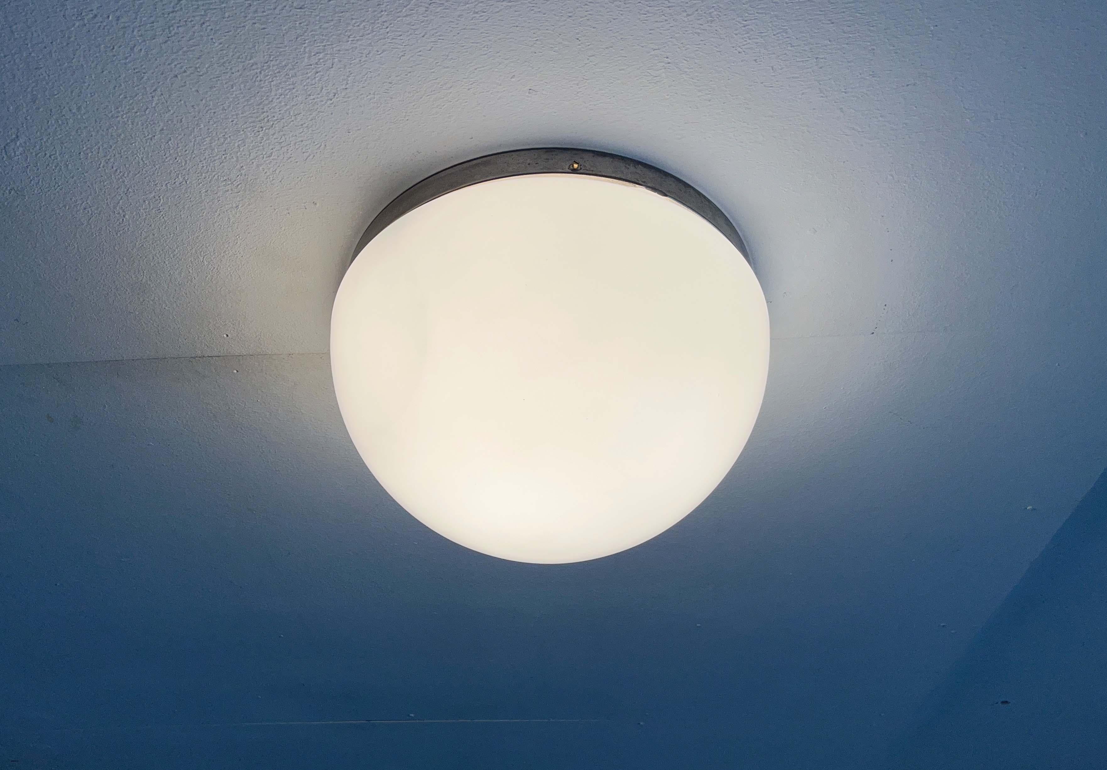 Mid-Century Modern Dome Flush Mount from Finland in the Style of Paavo Tynell in vendita 1