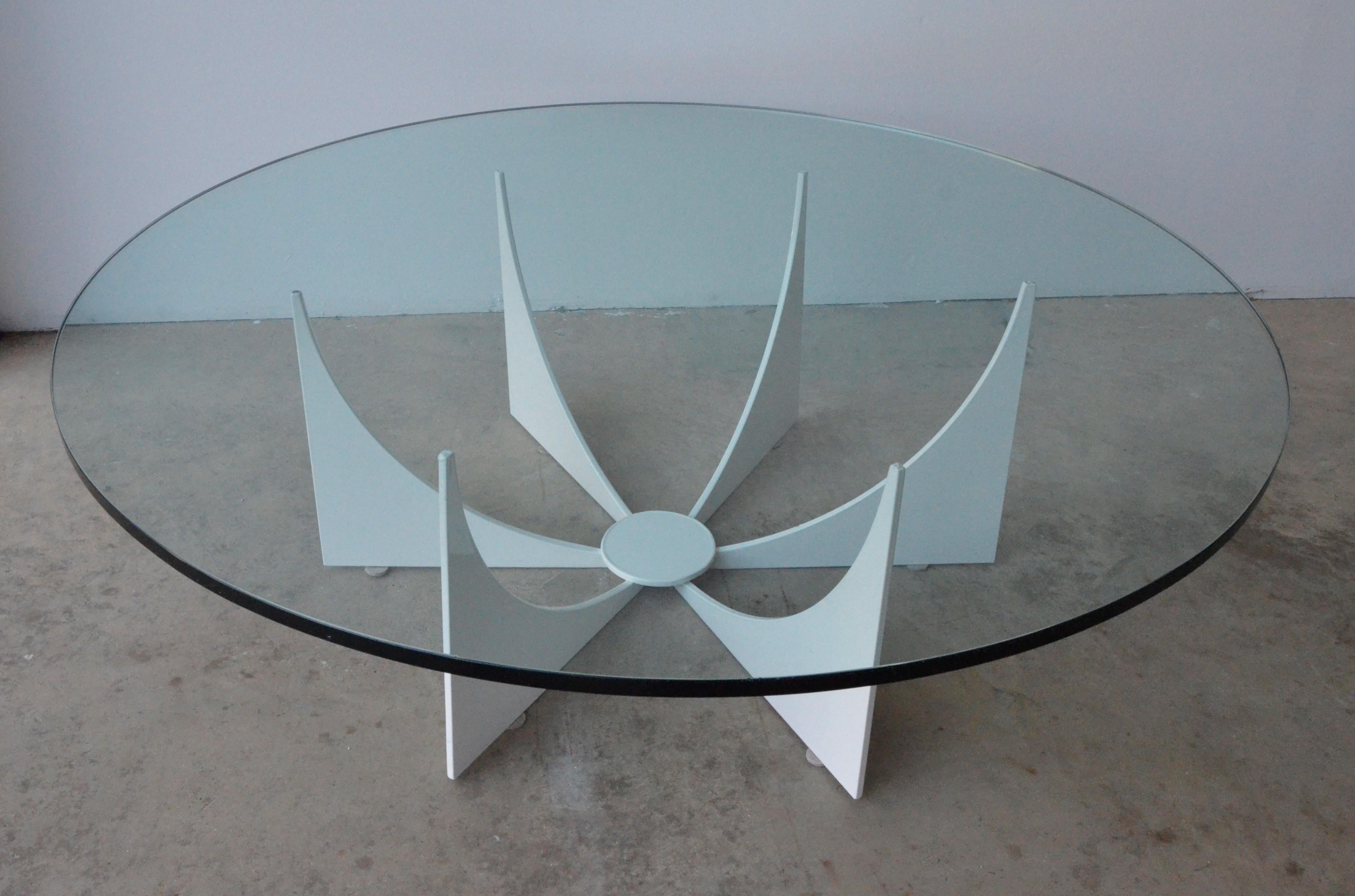 round coffee table with metal base