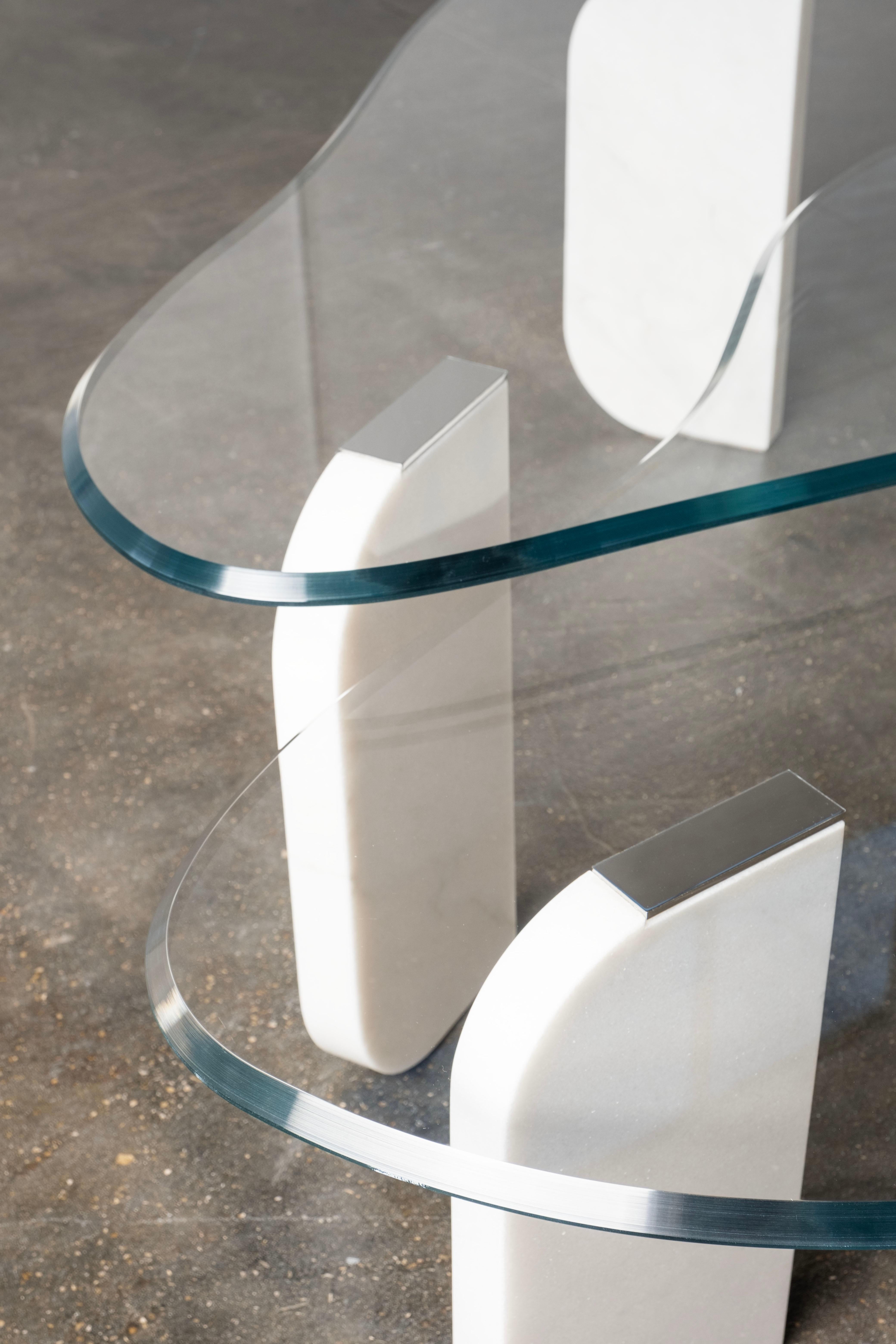 Verre Table basse gigogne du milieu du siècle Dornes Set/2, verre, marbre, Greenapple en vente