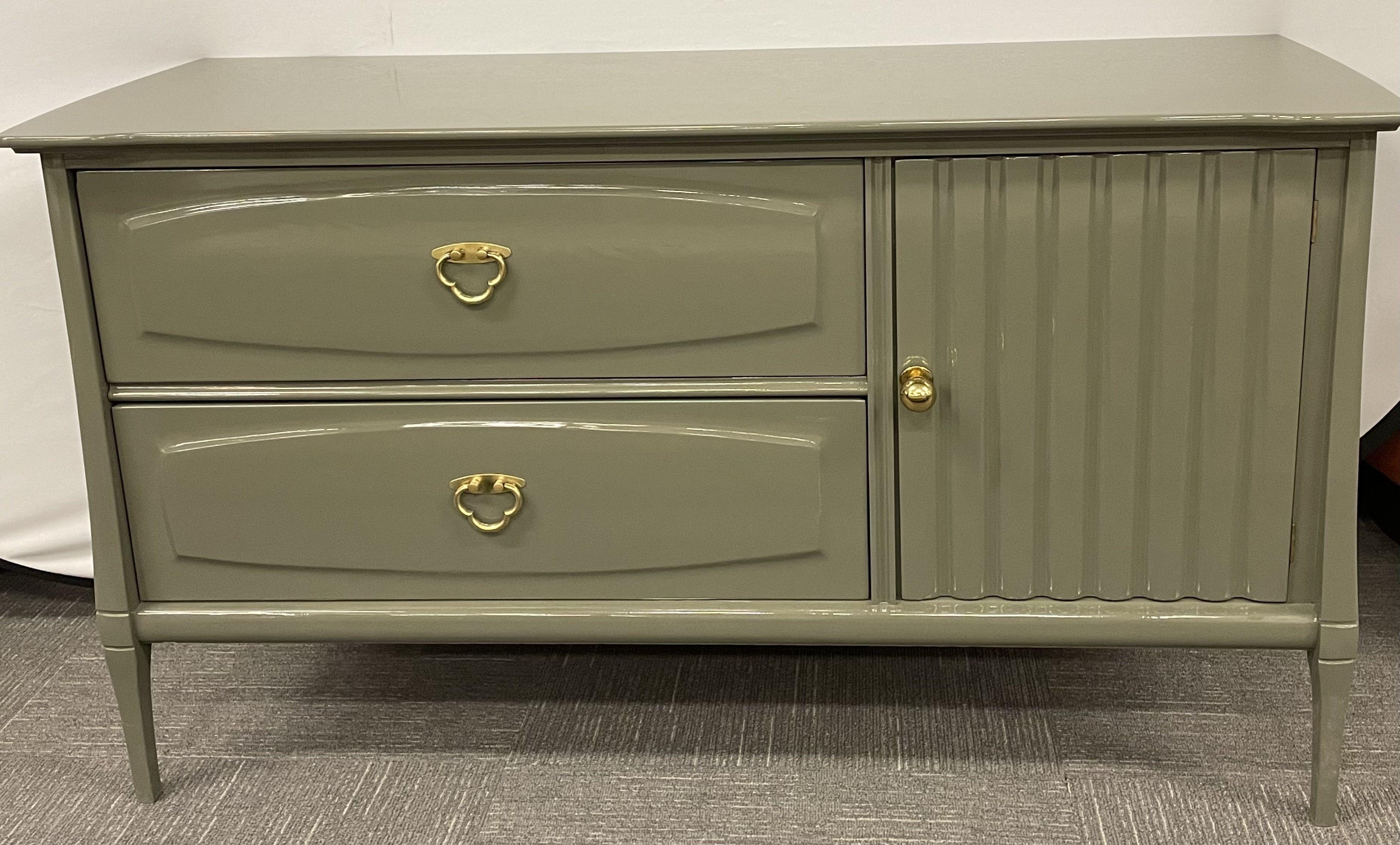 Mid Century Modern Double Chest, Commode or Dresser, Olive Green Lacquered 4