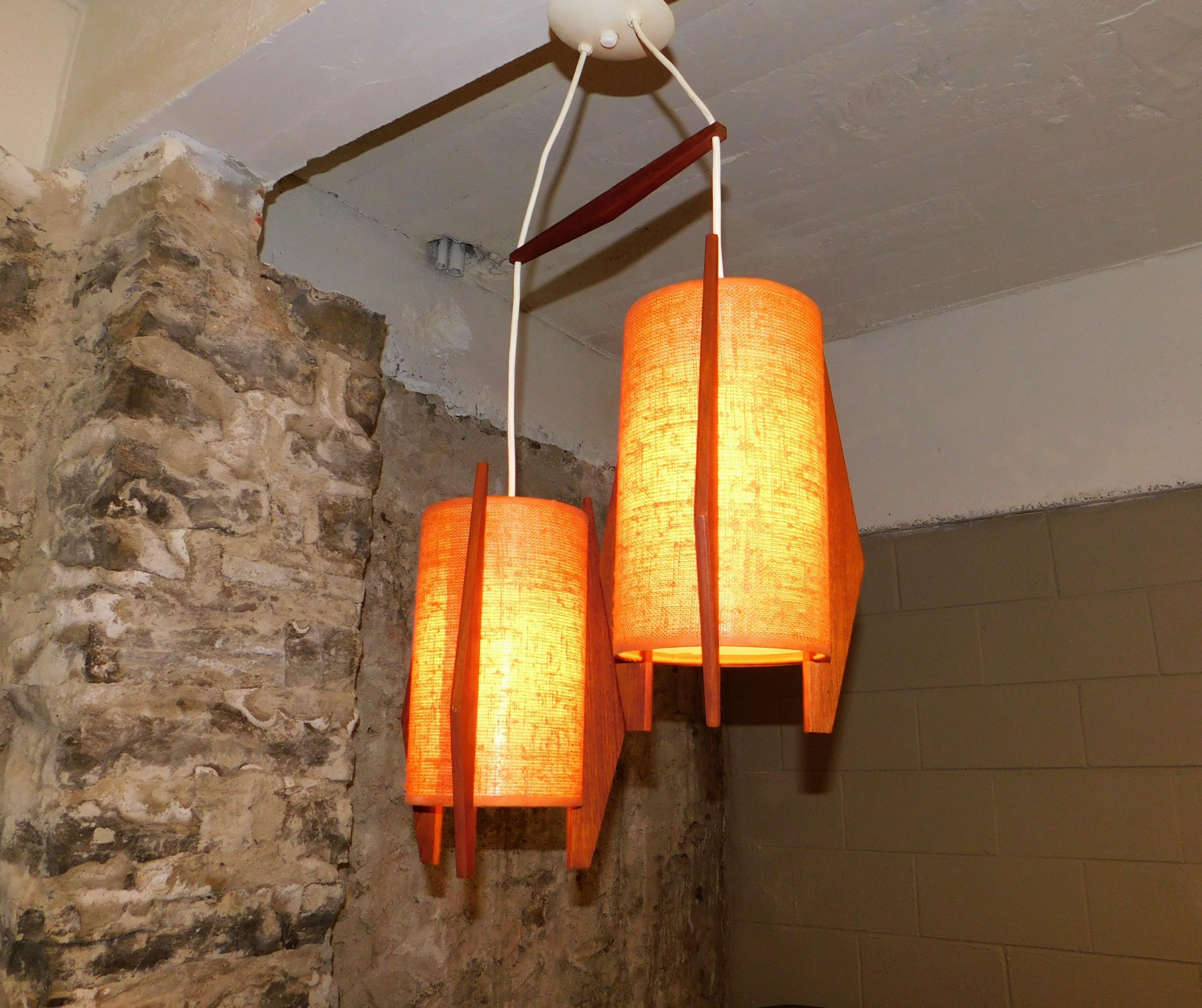 double hanging light
