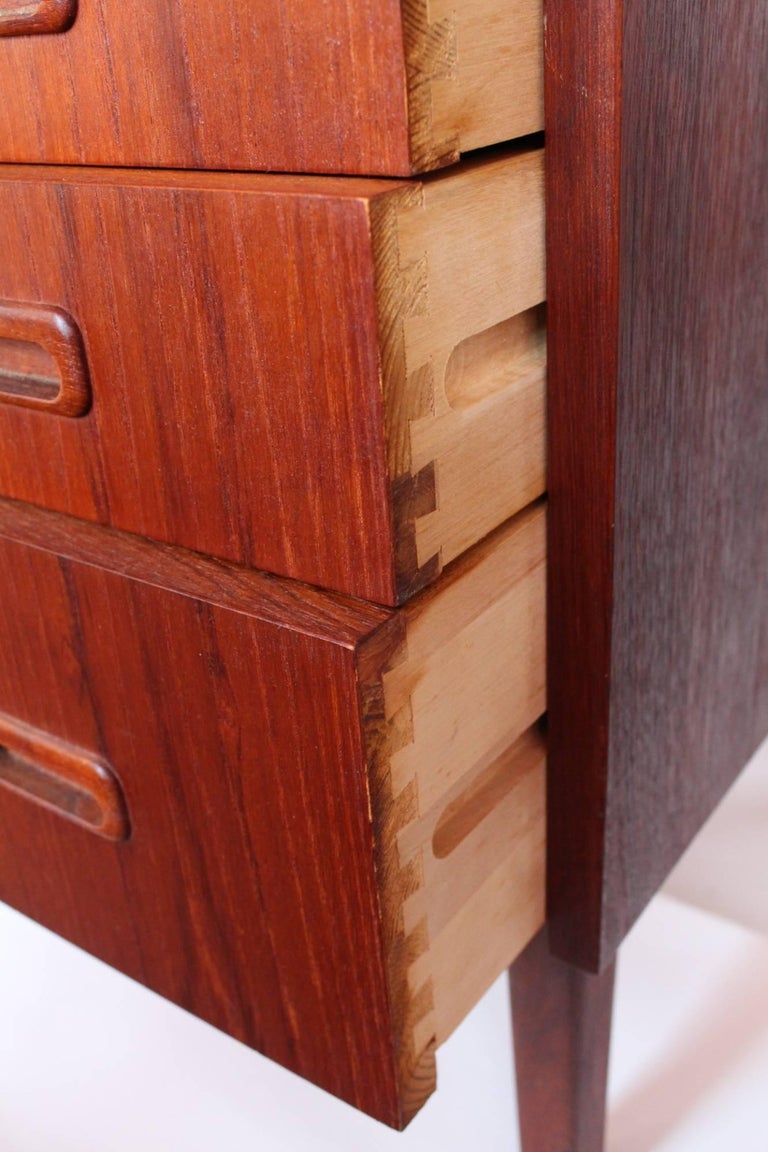MidCentury Modern Dresser and Chest Set in Teak For Sale at 1stDibs