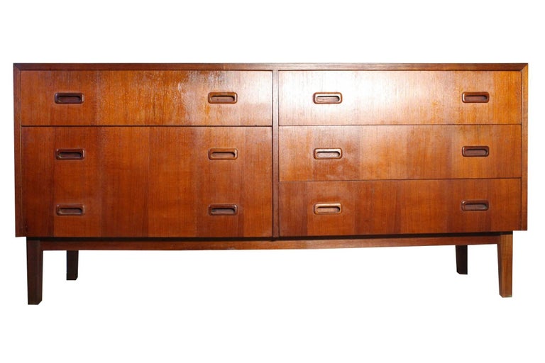 MidCentury Modern Dresser and Chest Set in Teak For Sale at 1stDibs