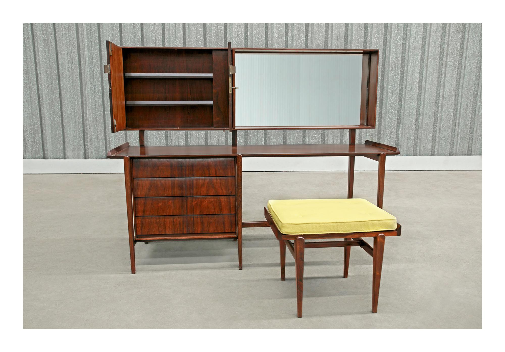 Mid-Century Modern Dresser and Stool in Hardwood, by Carlo Hauner, Brazil For Sale 5
