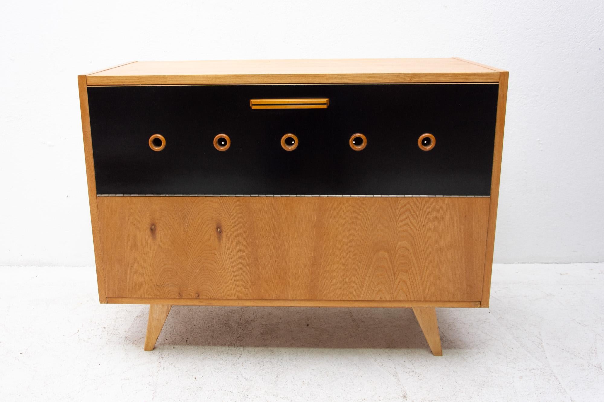 Mid-Century Modern dresser by Frantisek Jirak for Tatra nabytok. Made in the former Czechoslovakia during the 1960s. The dresser is a part of living set. The furniture is primarily intended as a dresser for bedding, but it can also be used as a TV