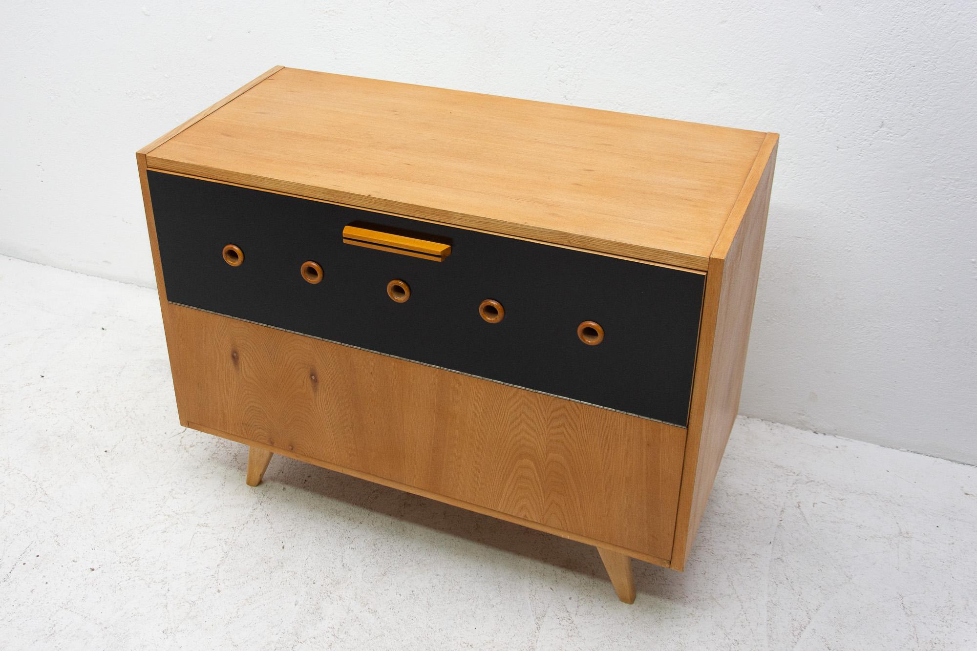 Mid-Century Modern Dresser by František Jirák, 1960s, Czechoslovakia In Good Condition In Prague 8, CZ