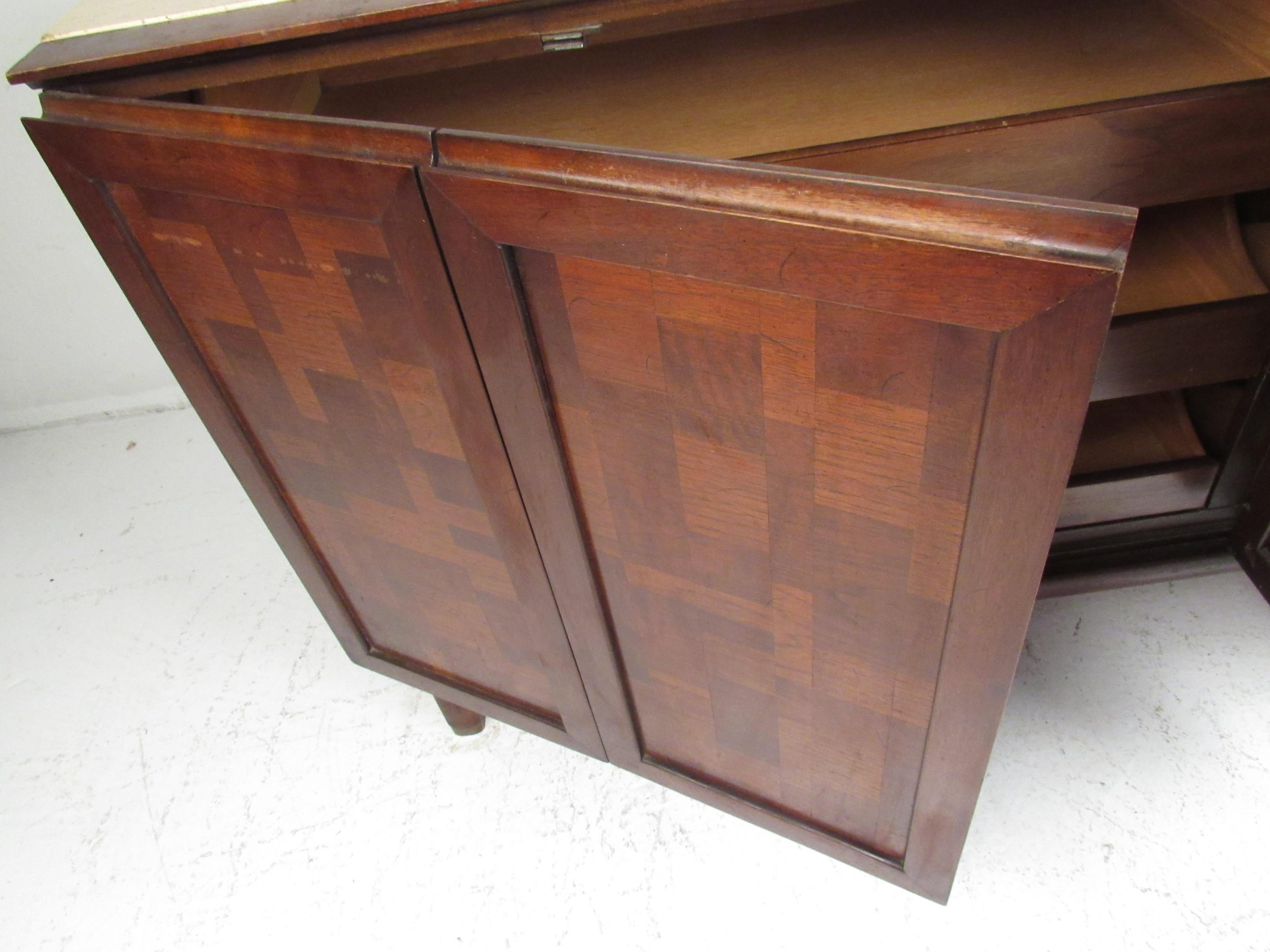 Late 20th Century Mid-Century Modern Dresser by Lane Furniture