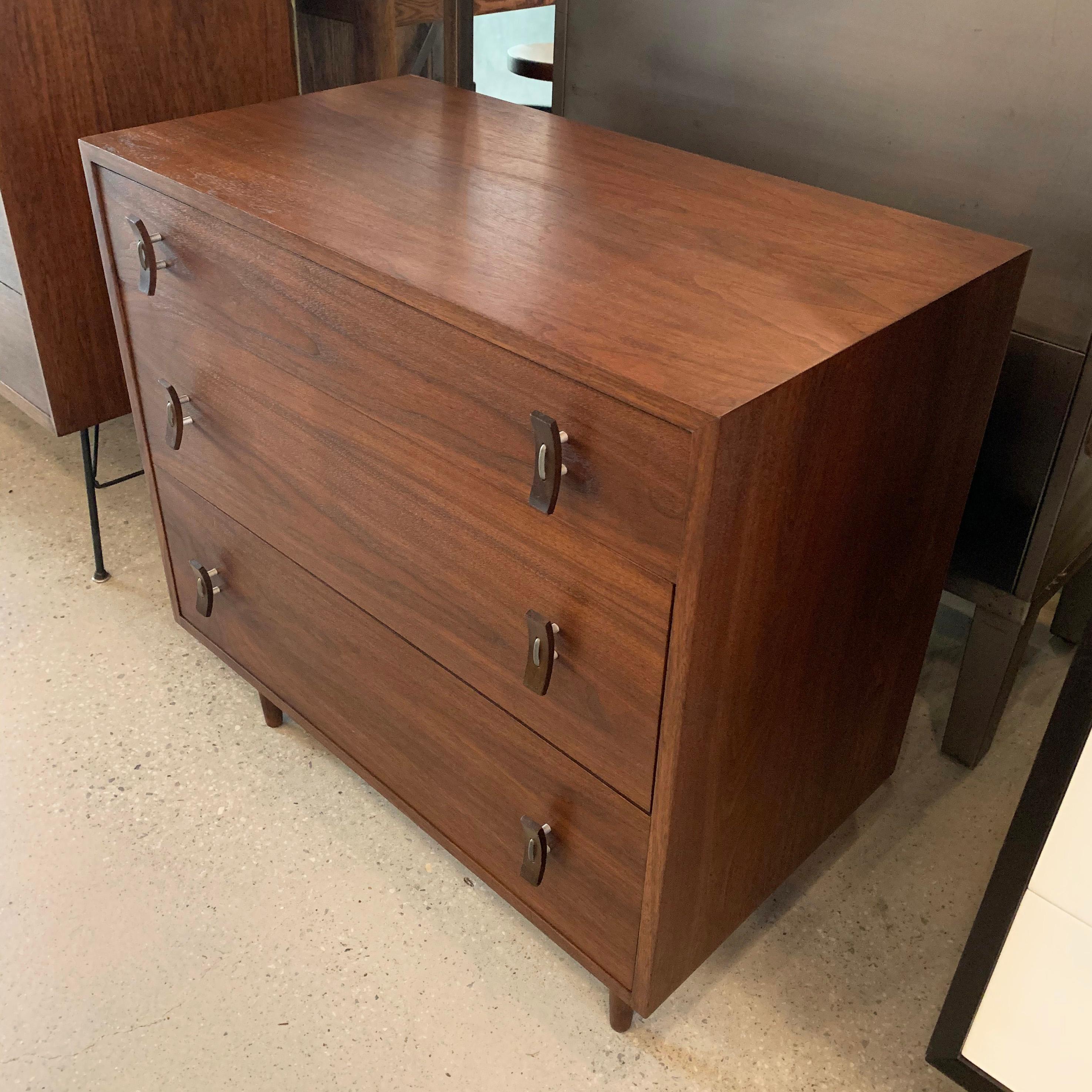 American Mid-Century Modern Dresser by Stanley Young for Glenn of California