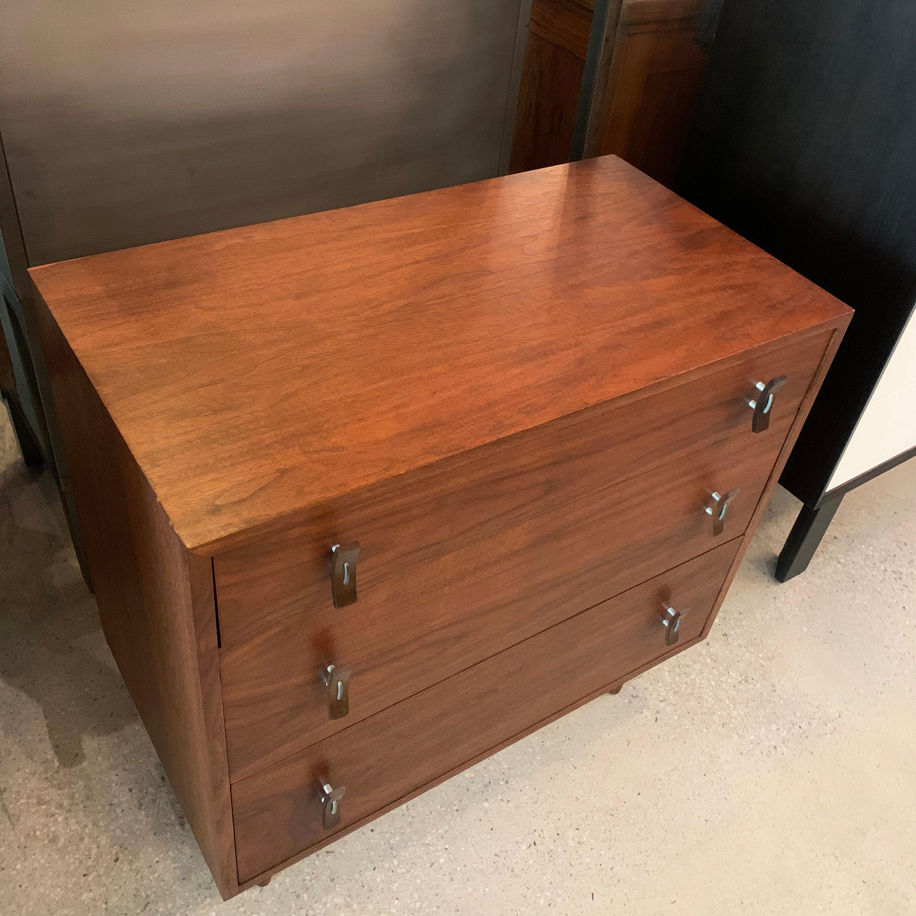 Mid-Century Modern Dresser by Stanley Young for Glenn of California 1
