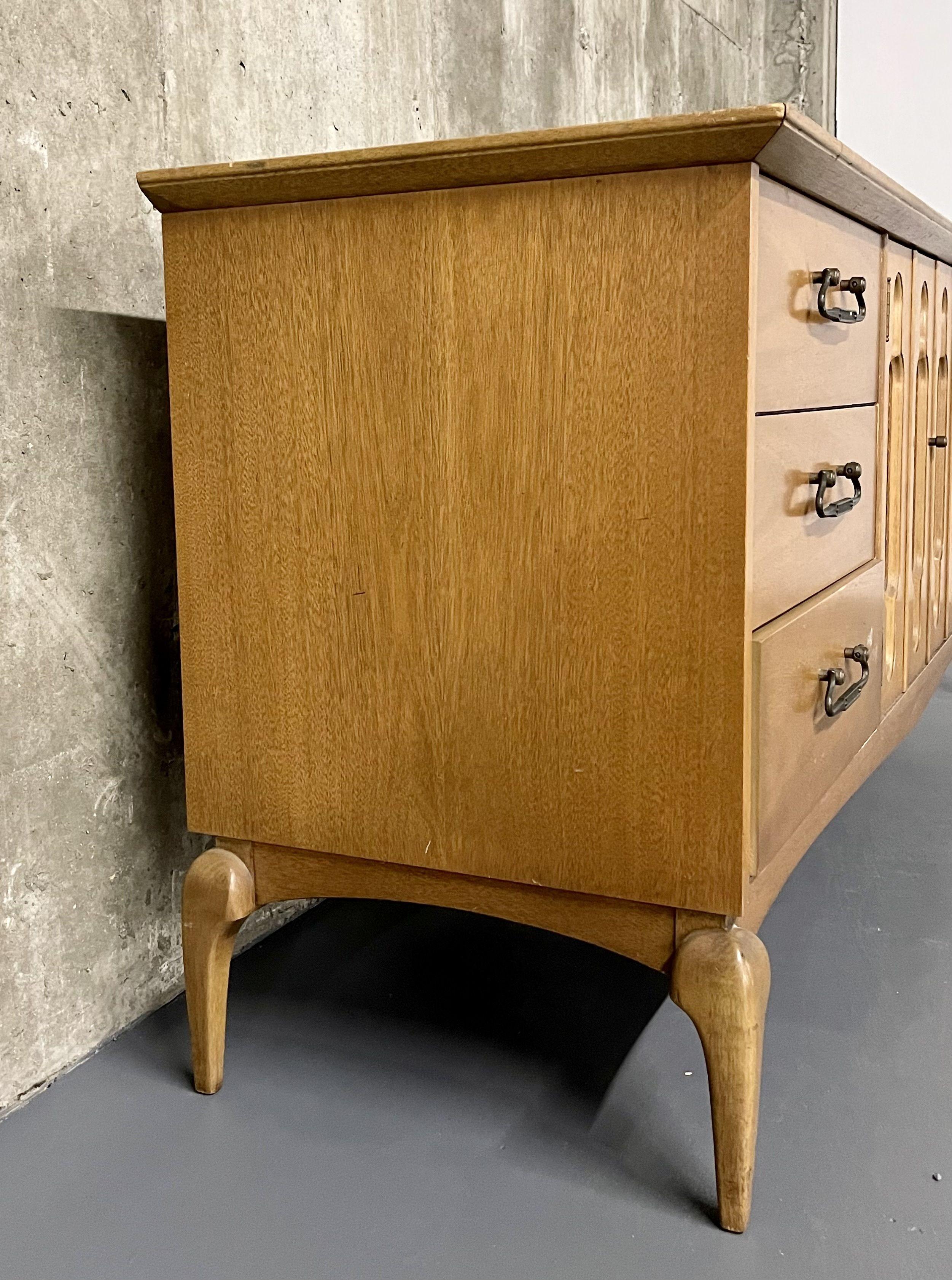 Wood Mid-Century Modern Dresser, Sideboard by United Furniture Company