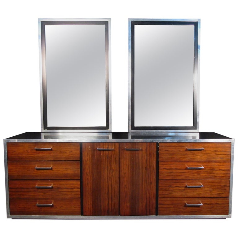 MidCentury Modern Dresser with Two Mirrors For Sale at 1stDibs