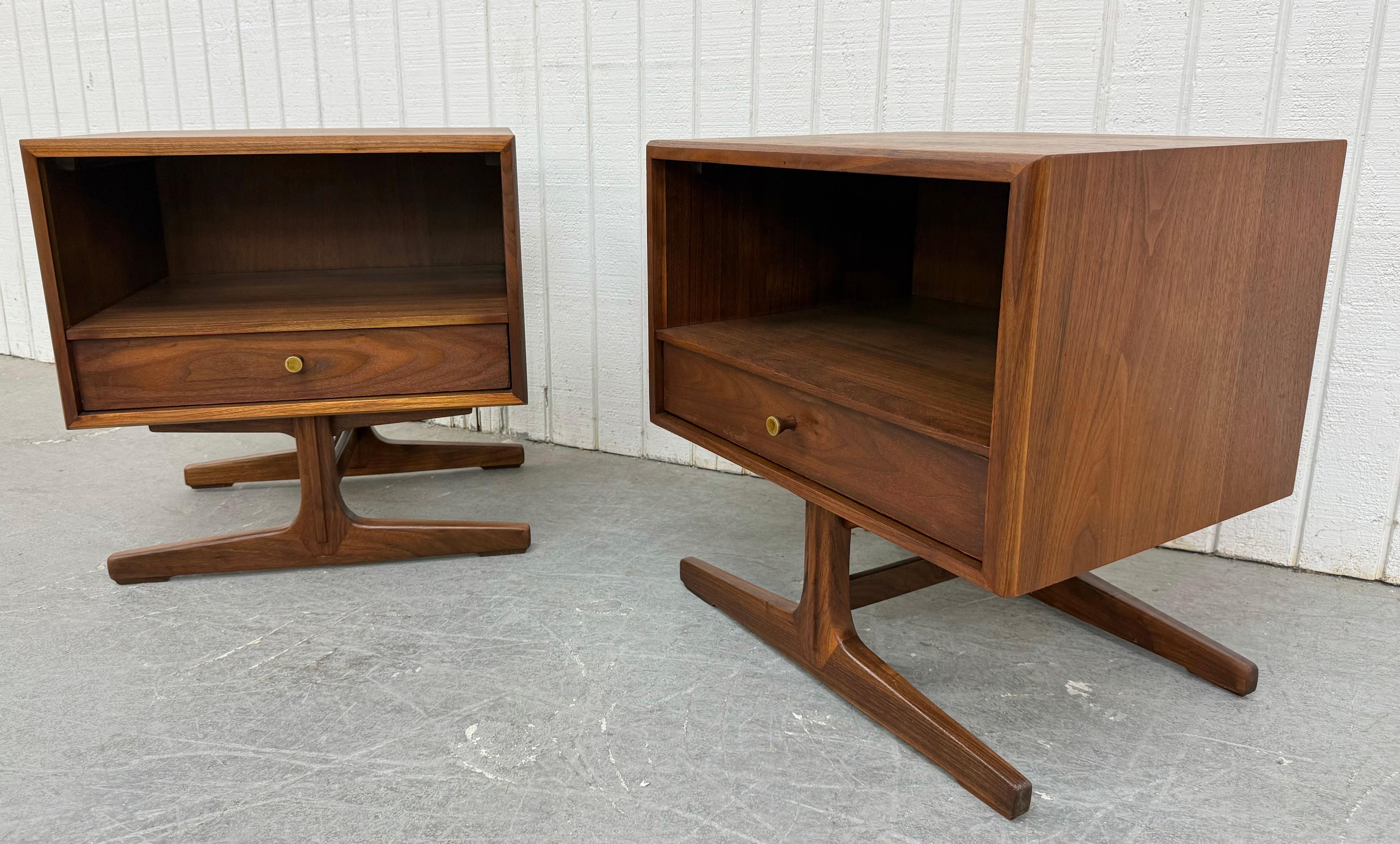 American Mid-Century Modern Drexel “Apart Mates” Walnut Nightstands - Set of 2