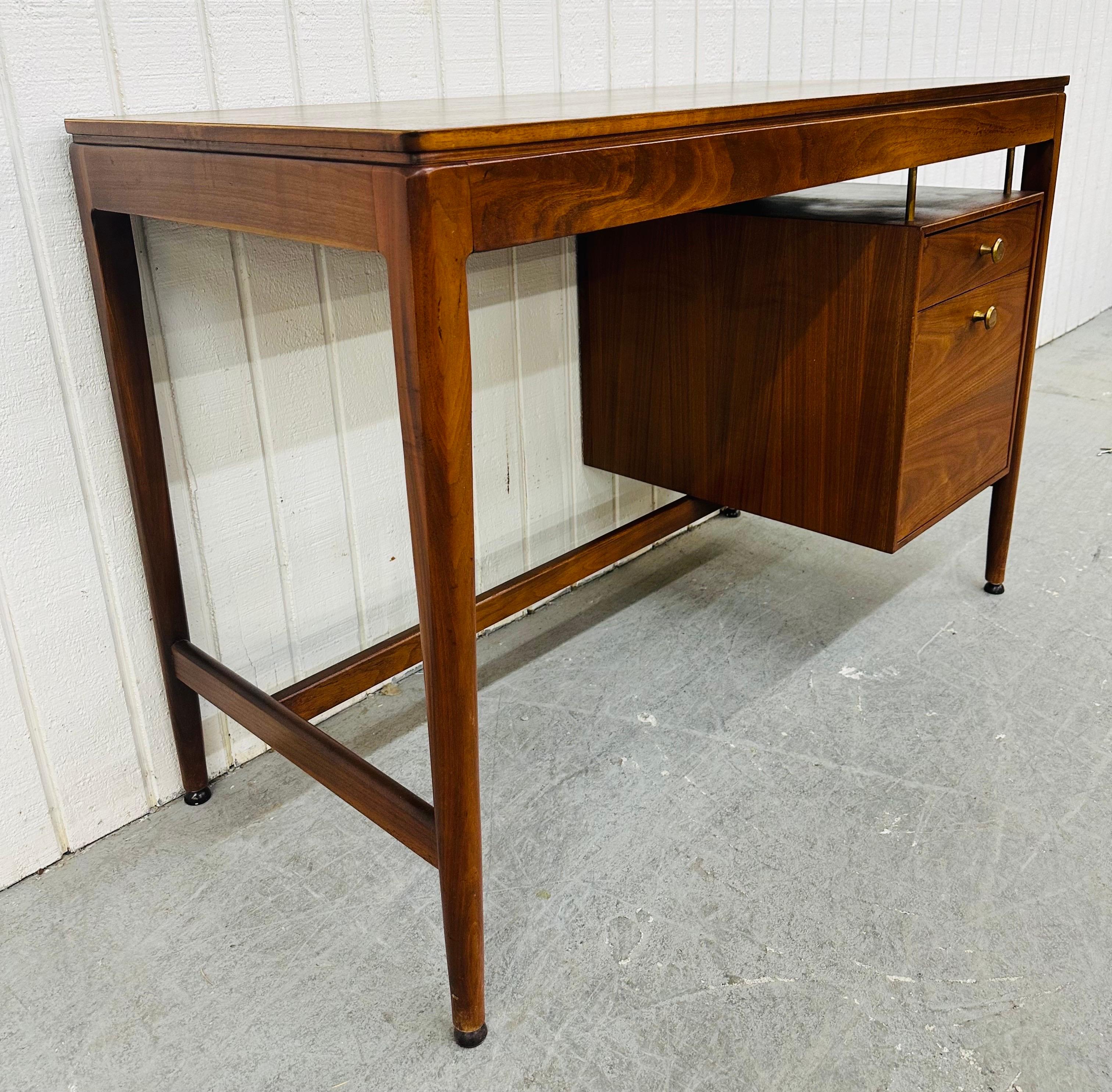 Mid-Century Modern Drexel Declaration Walnut Desk In Good Condition In Clarksboro, NJ