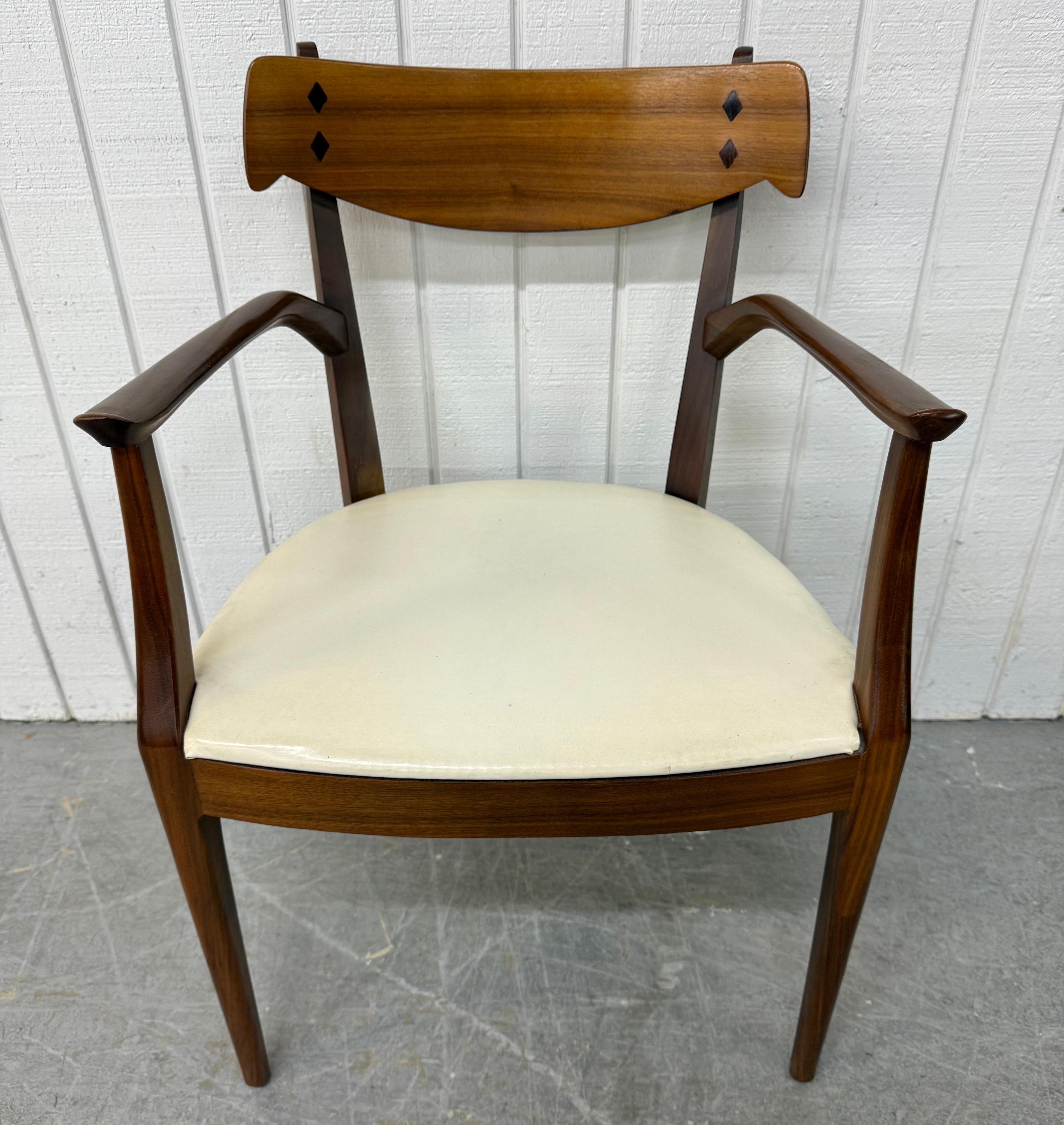 Americano Sedie da pranzo in noce Drexel Declaration - Set di 5 pezzi in vendita