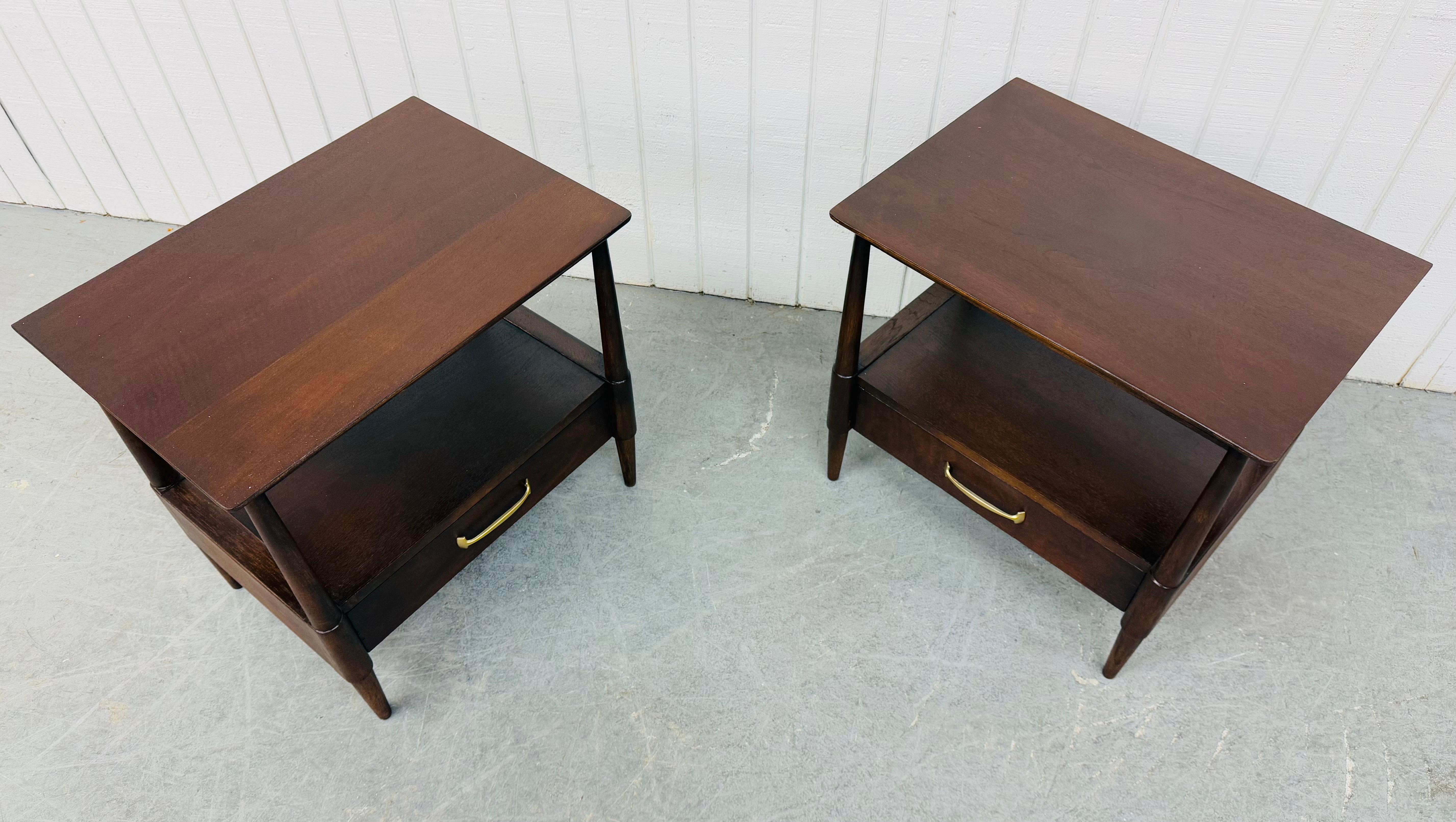 20th Century Mid-Century Modern Drexel Walnut Nightstands - Set of 2 For Sale
