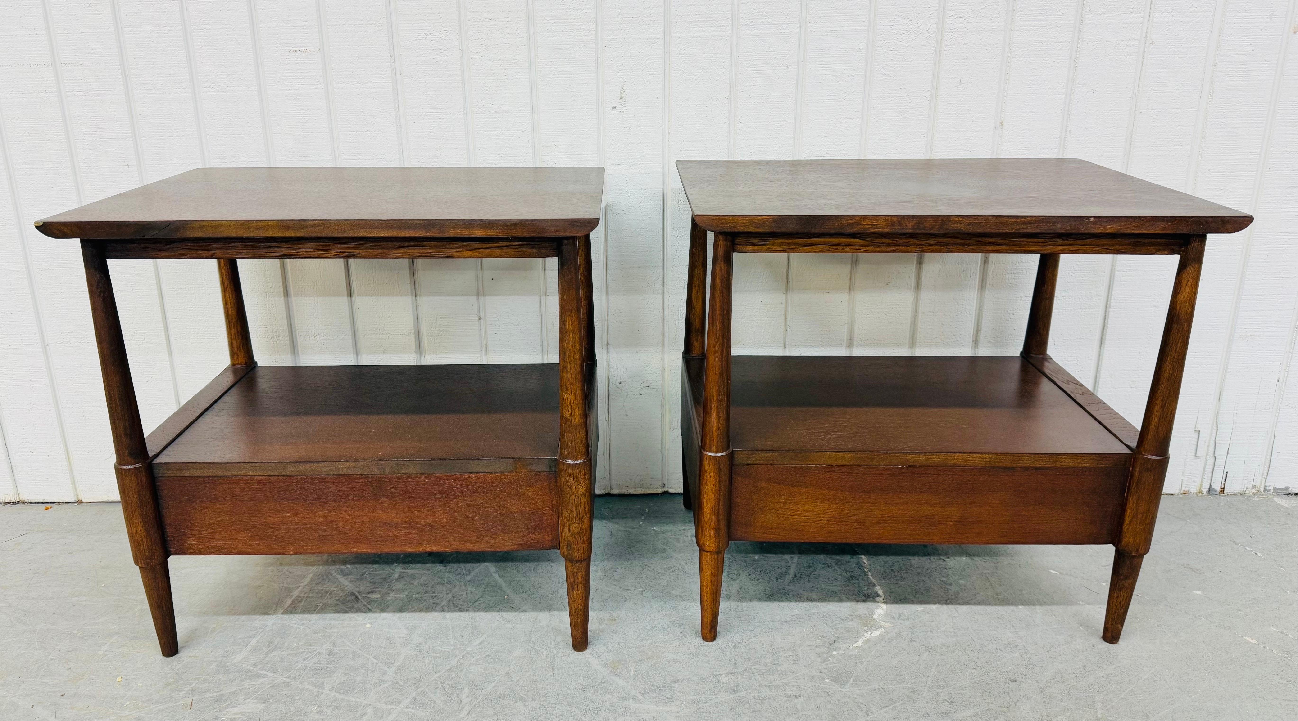 Mid-Century Modern Drexel Walnut Nightstands - Set of 2 For Sale 1