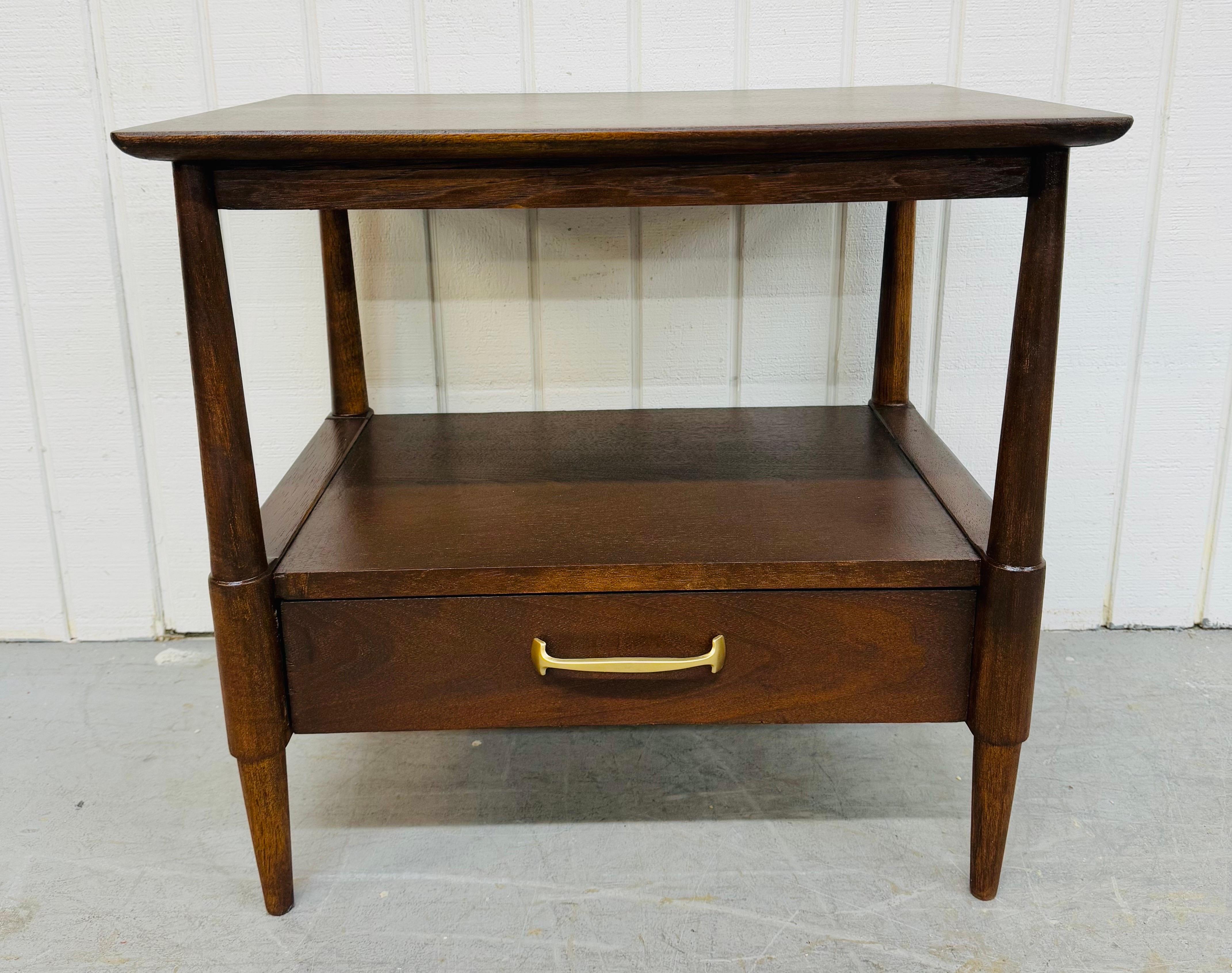 Mid-Century Modern Drexel Walnut Nightstands - Set of 2 For Sale 2