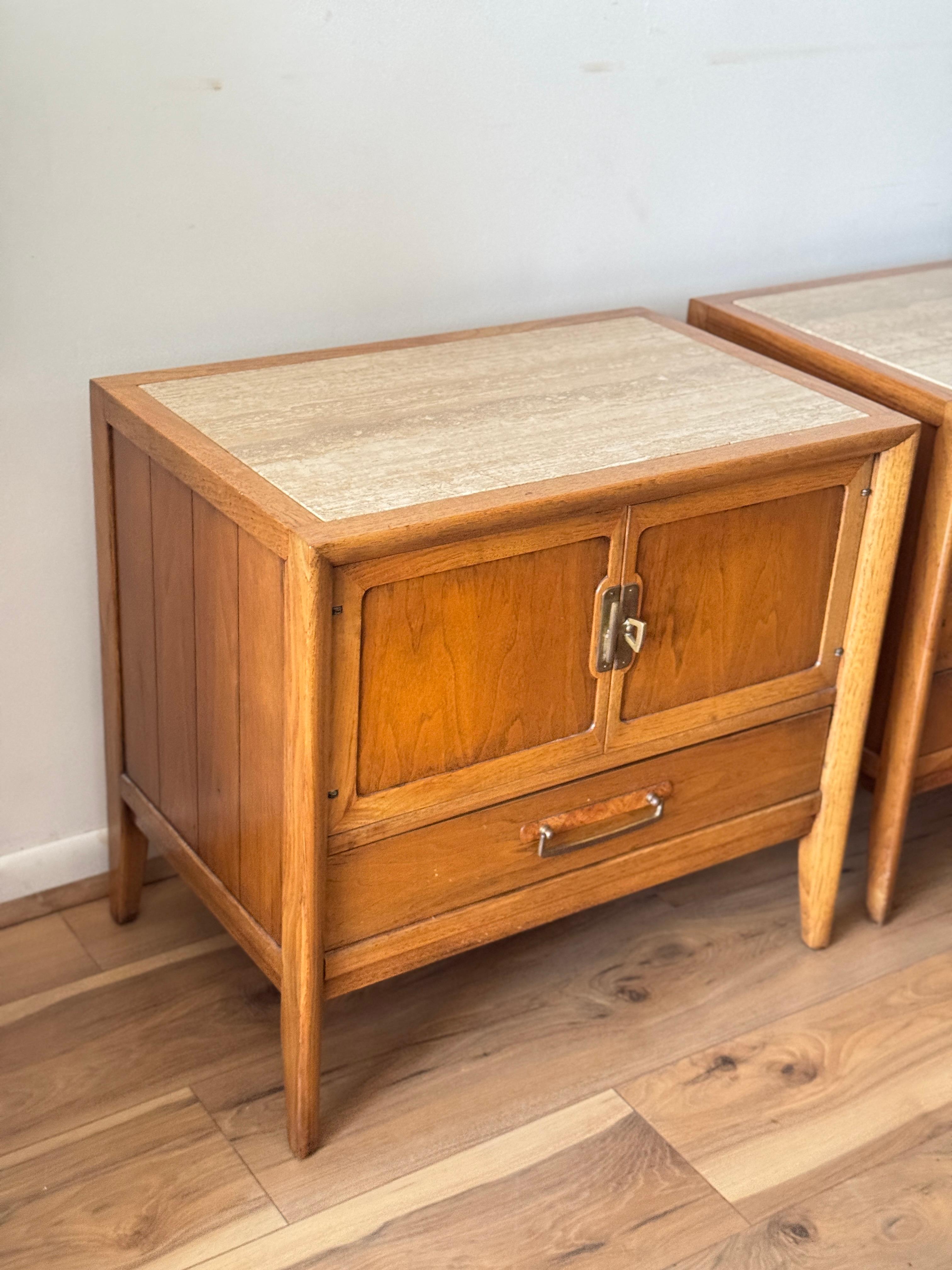 Mid-Century Modern Drexel Walnut Nightstands With Travertine Tops 5