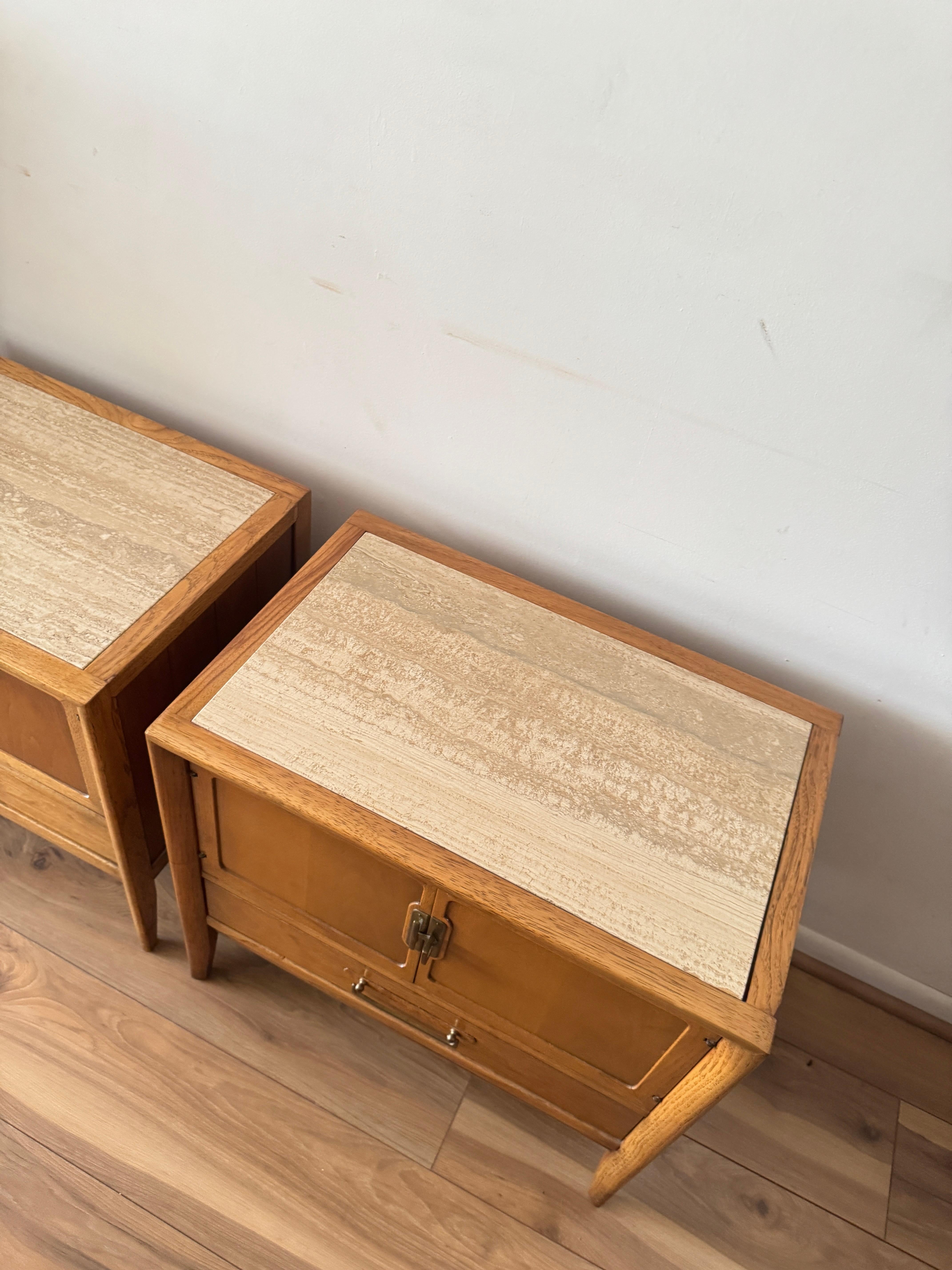 Mid-Century Modern Drexel Walnut Nightstands With Travertine Tops 3