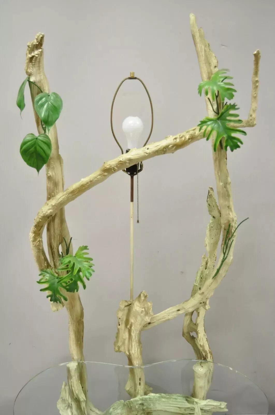 Moderne Tiki Dschungel-Lampen-Beistelltische aus Treibholz mit Knochenglas, Mid-Century Modern, Paar im Zustand „Gut“ im Angebot in Philadelphia, PA