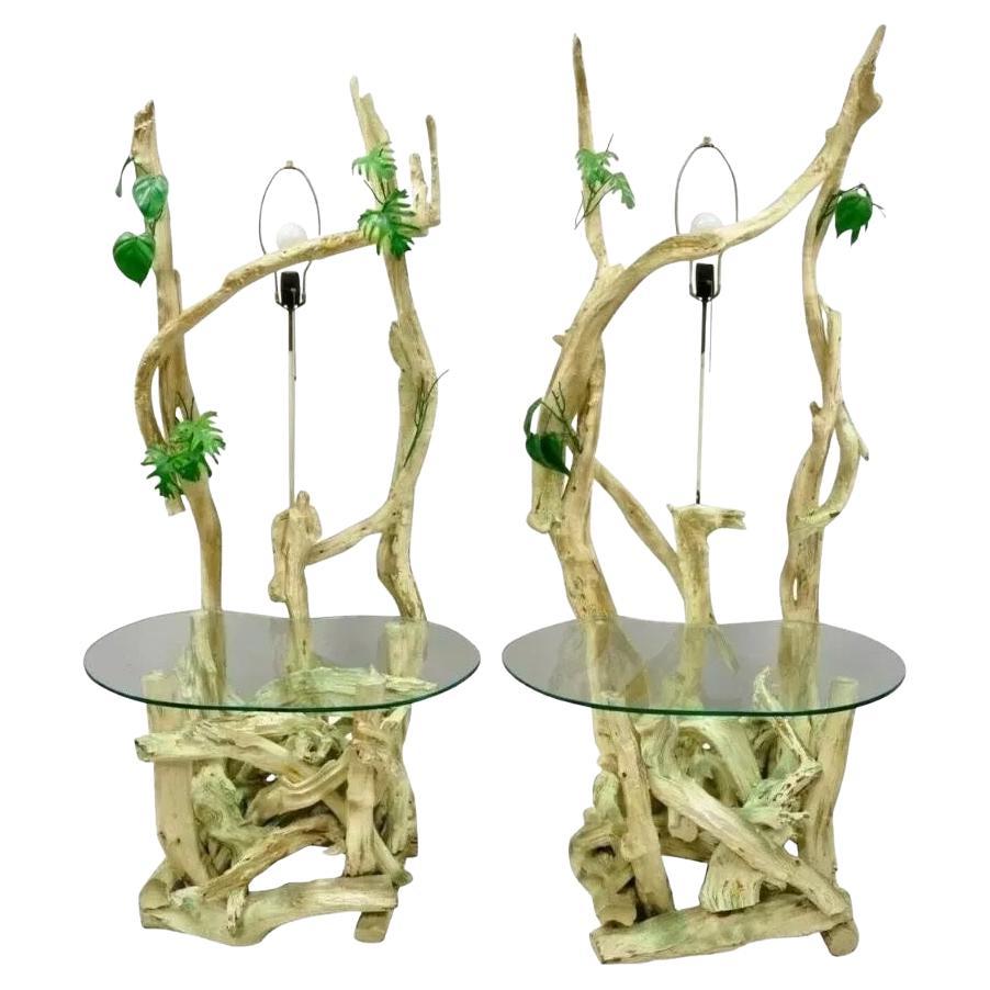 Moderne Tiki Dschungel-Lampen-Beistelltische aus Treibholz mit Knochenglas, Mid-Century Modern, Paar im Angebot
