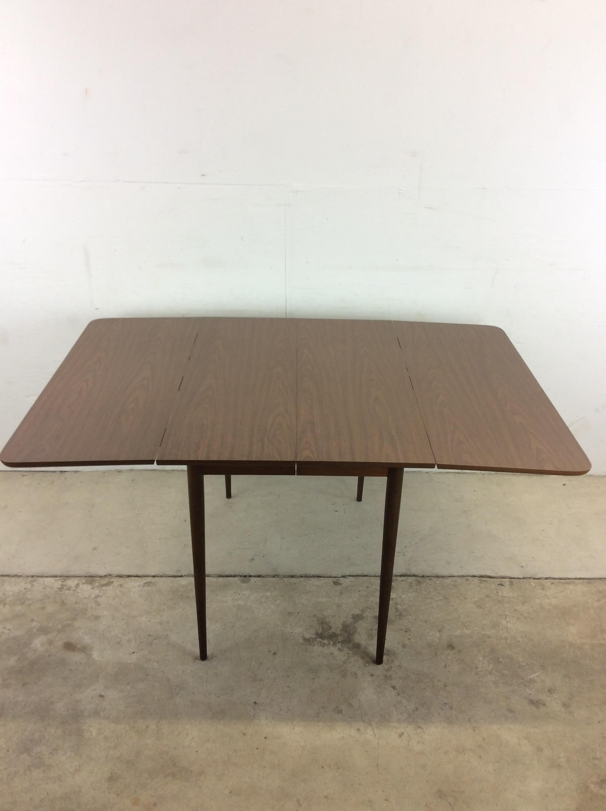 Mid-Century Modern Drop Leaf Dining Table with 3 Leafs For Sale 1