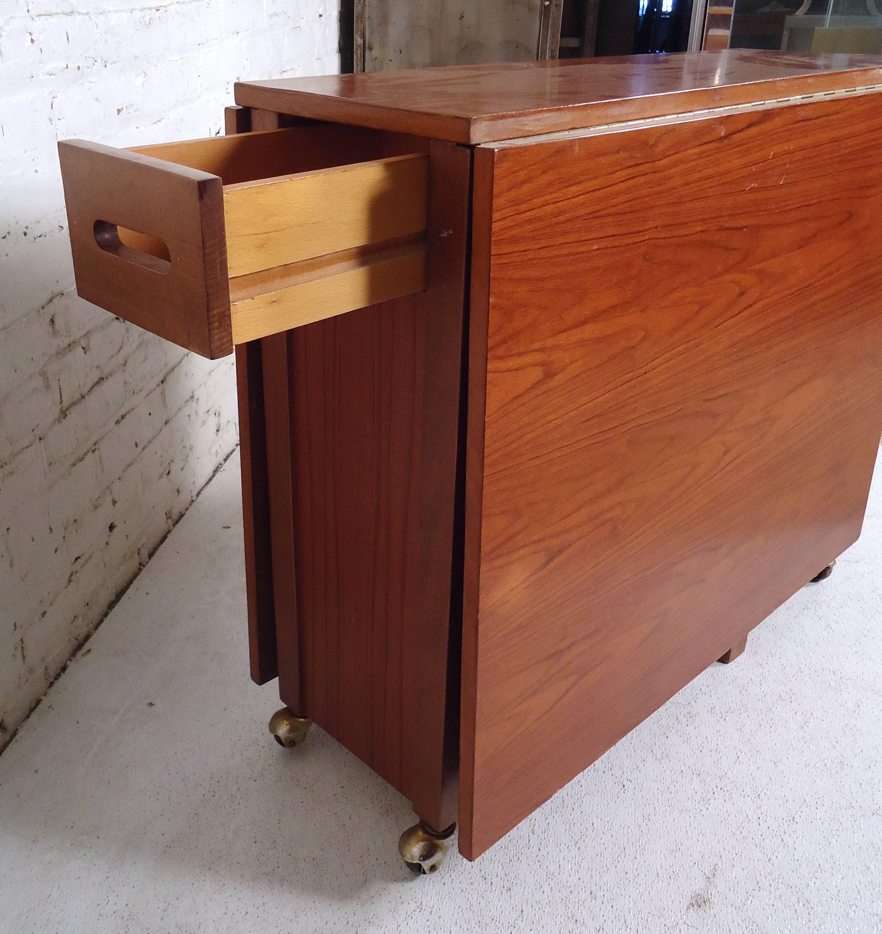 Mid-Century Modern Drop-Leaf Table 6