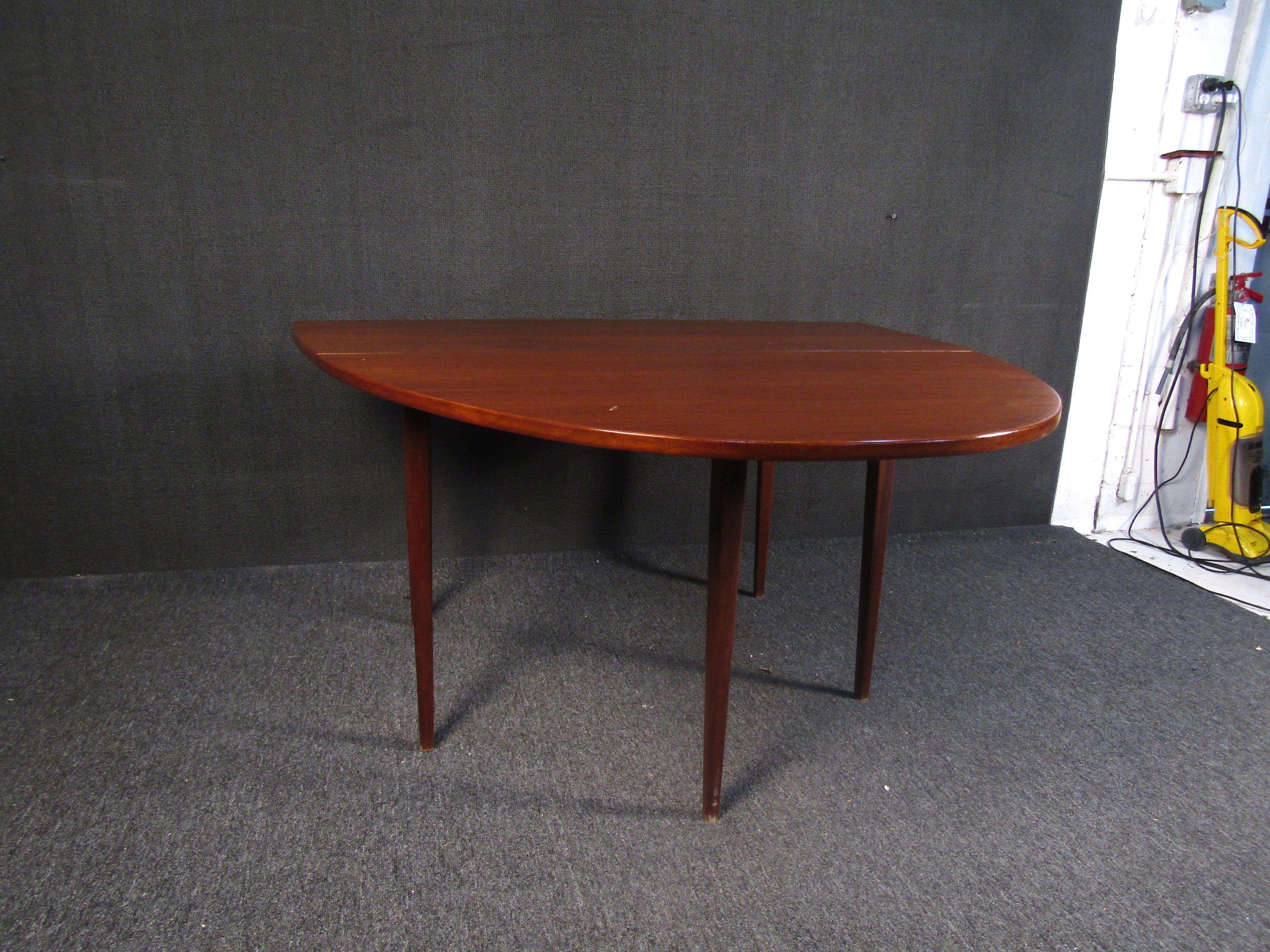 Mid-Century Modern Jack Cartwright for Founders Drop Leaf Guitar Pick Dining Table