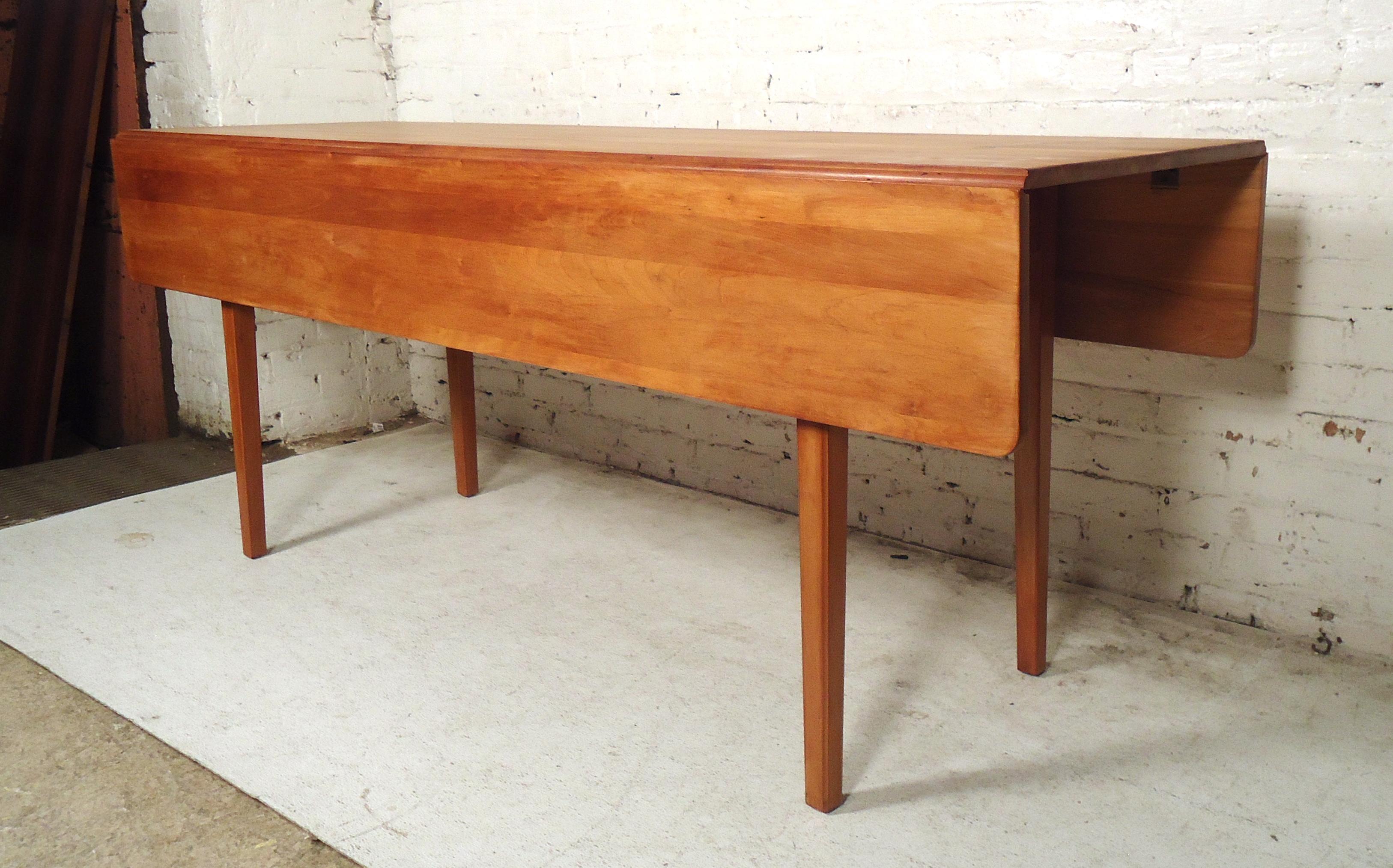 gateleg patio table