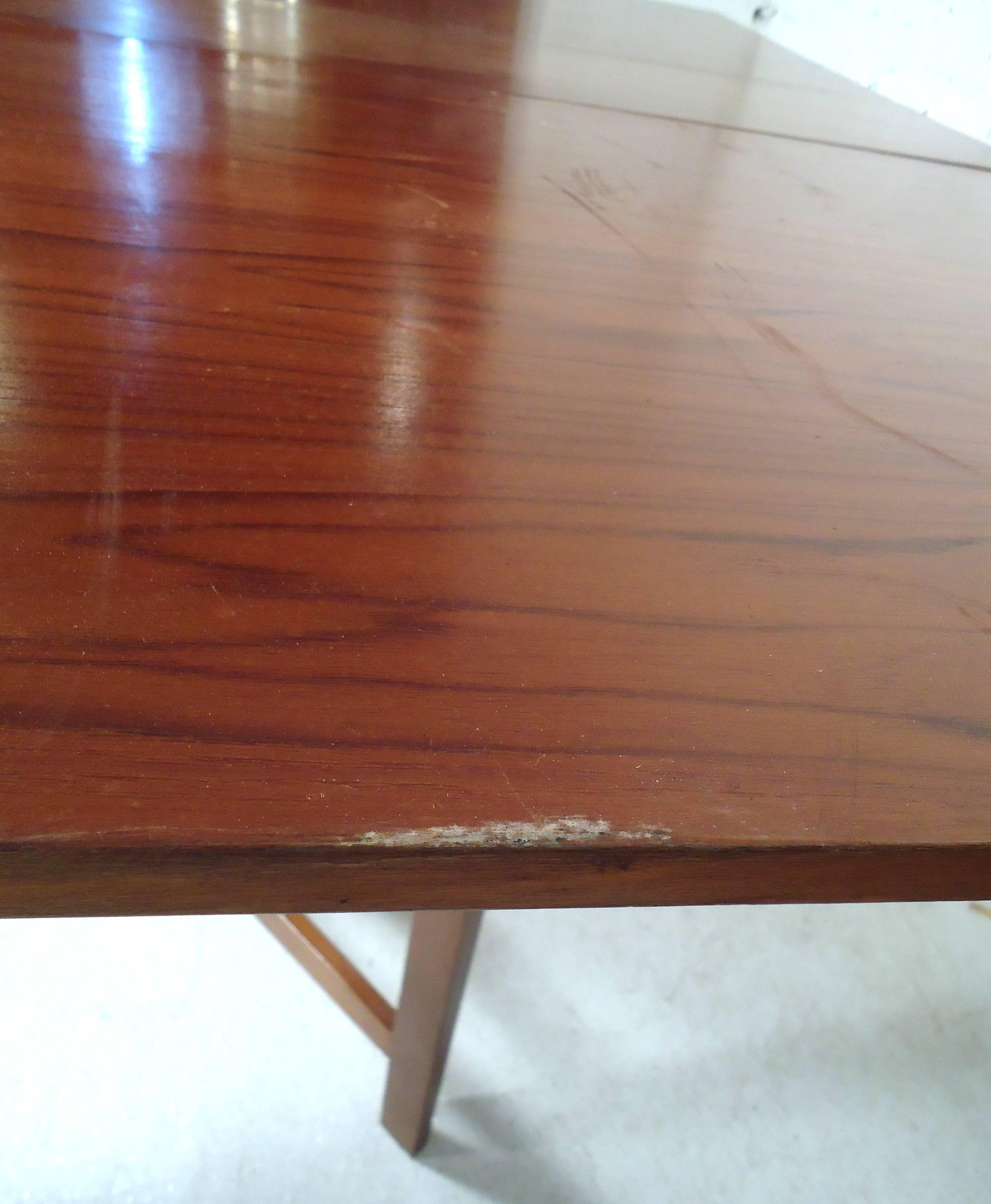 Mid-Century Modern Drop-Leaf Table 1