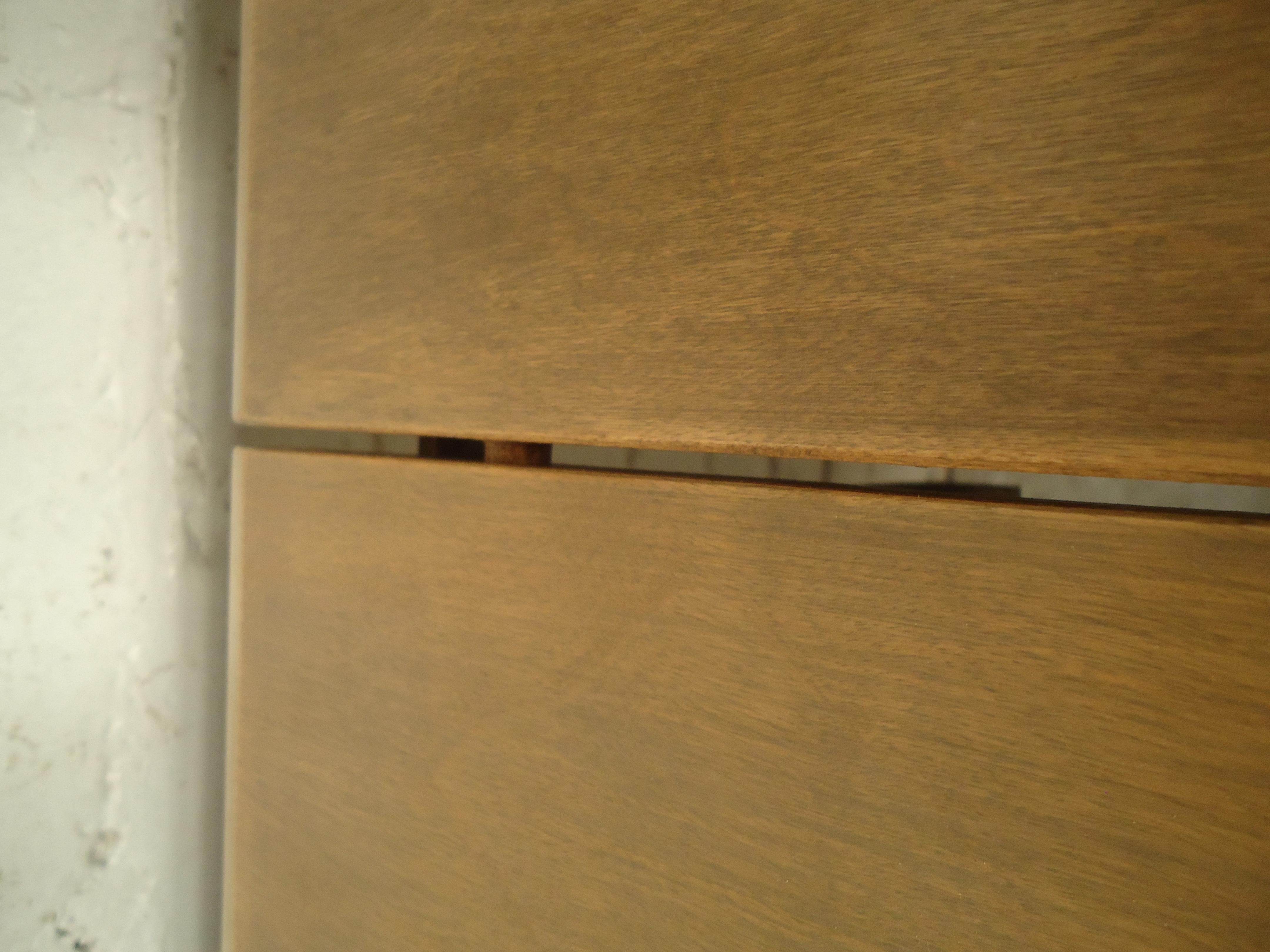 Mid-Century Modern Drop Leaf Table 1