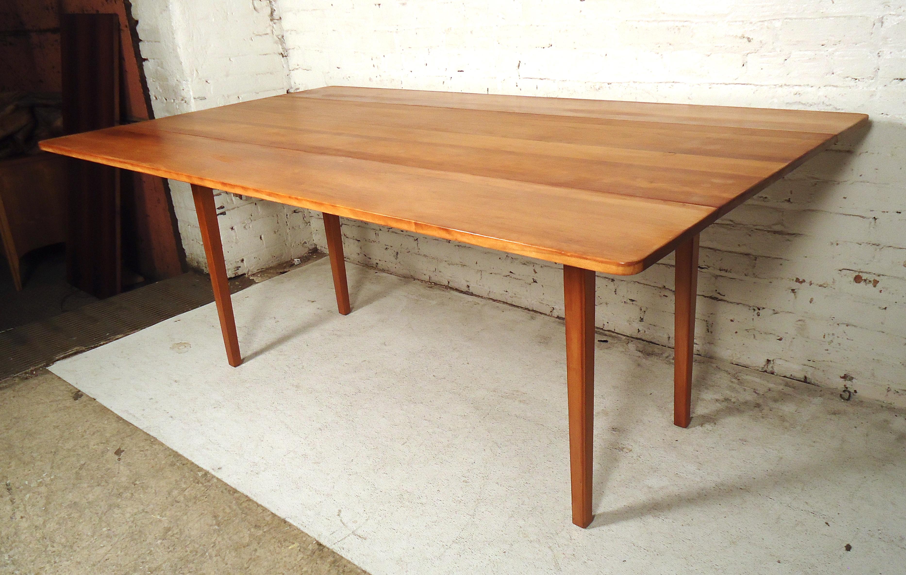 Mid-Century Modern Drop Leaf Table 1