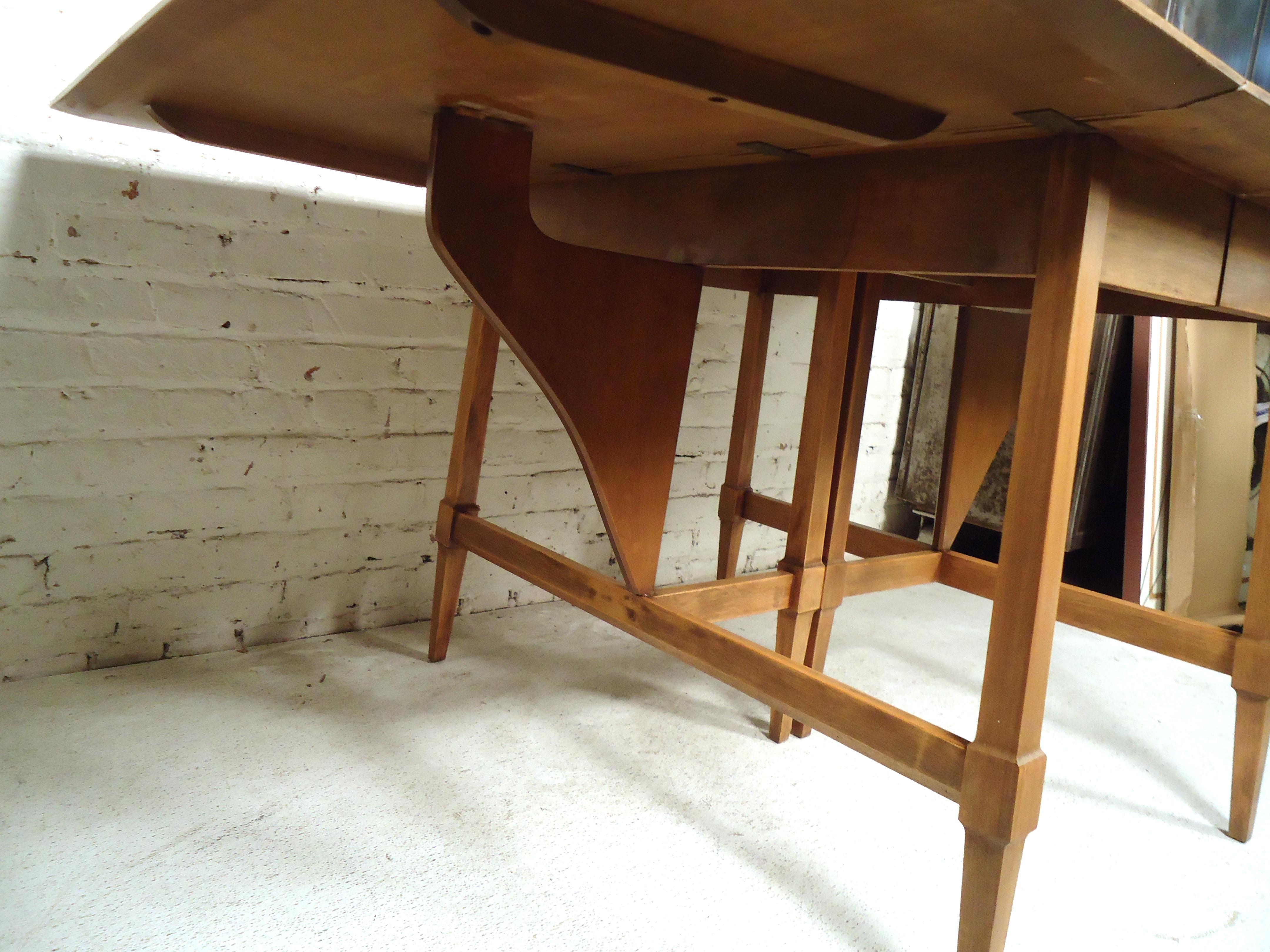 Mid-Century Modern Drop Leaf Table 4