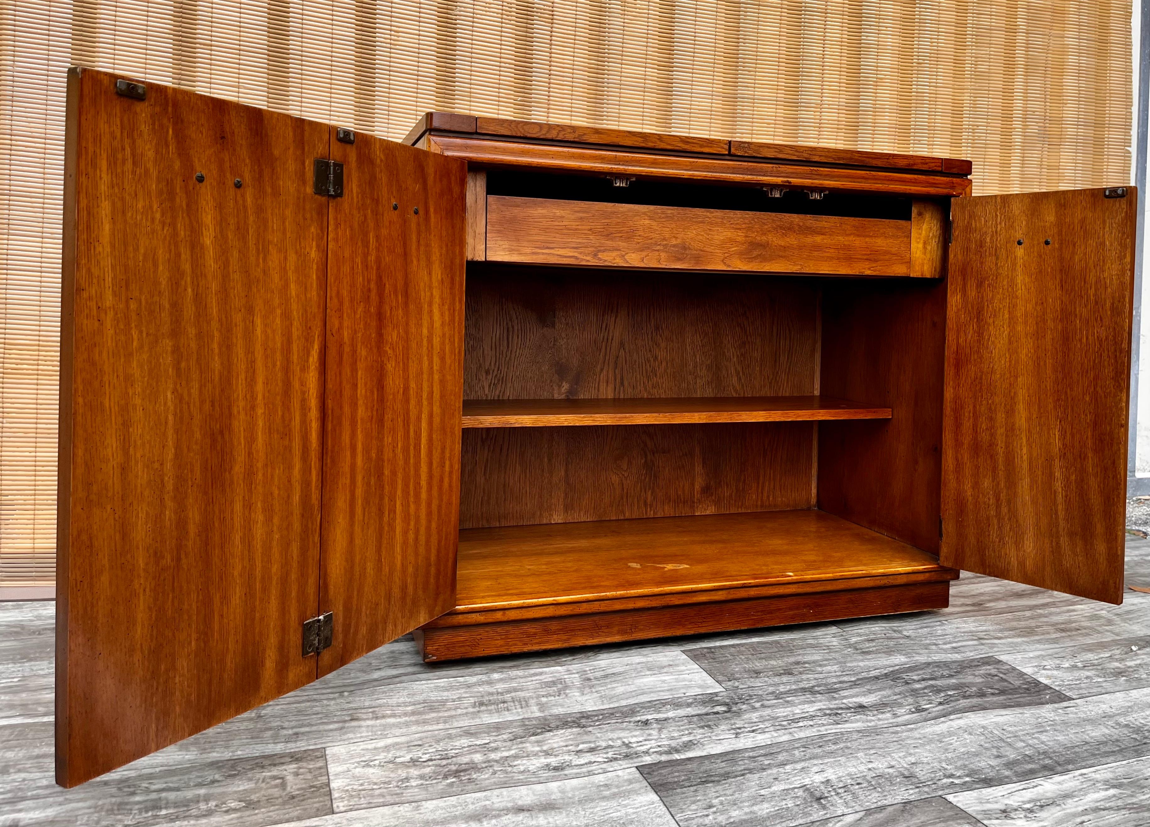 Carrello bar/server moderno di metà secolo di Drexel Furniture, circa 1960 in vendita 2