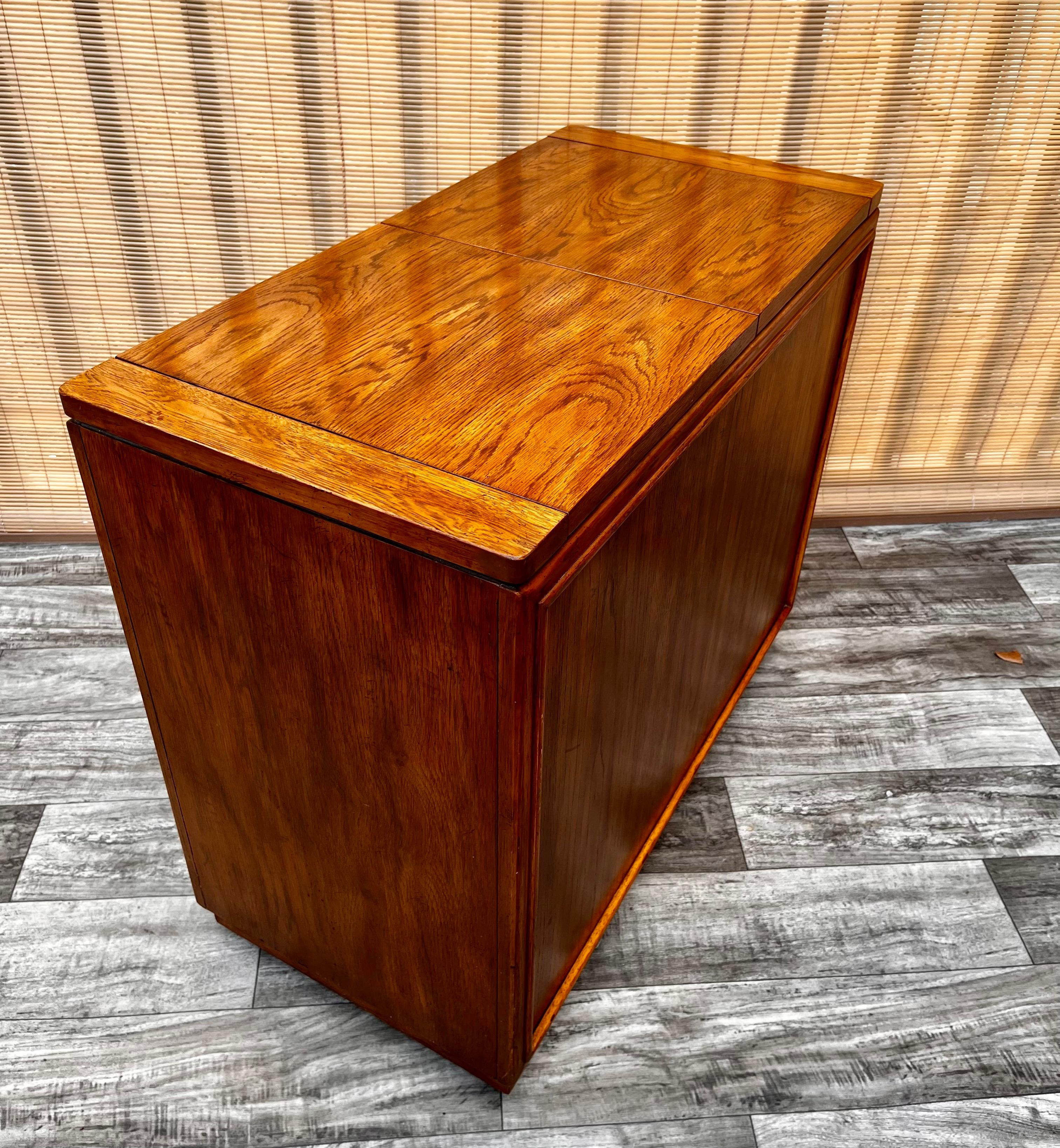 Carrello bar/server moderno di metà secolo di Drexel Furniture, circa 1960 in vendita 8