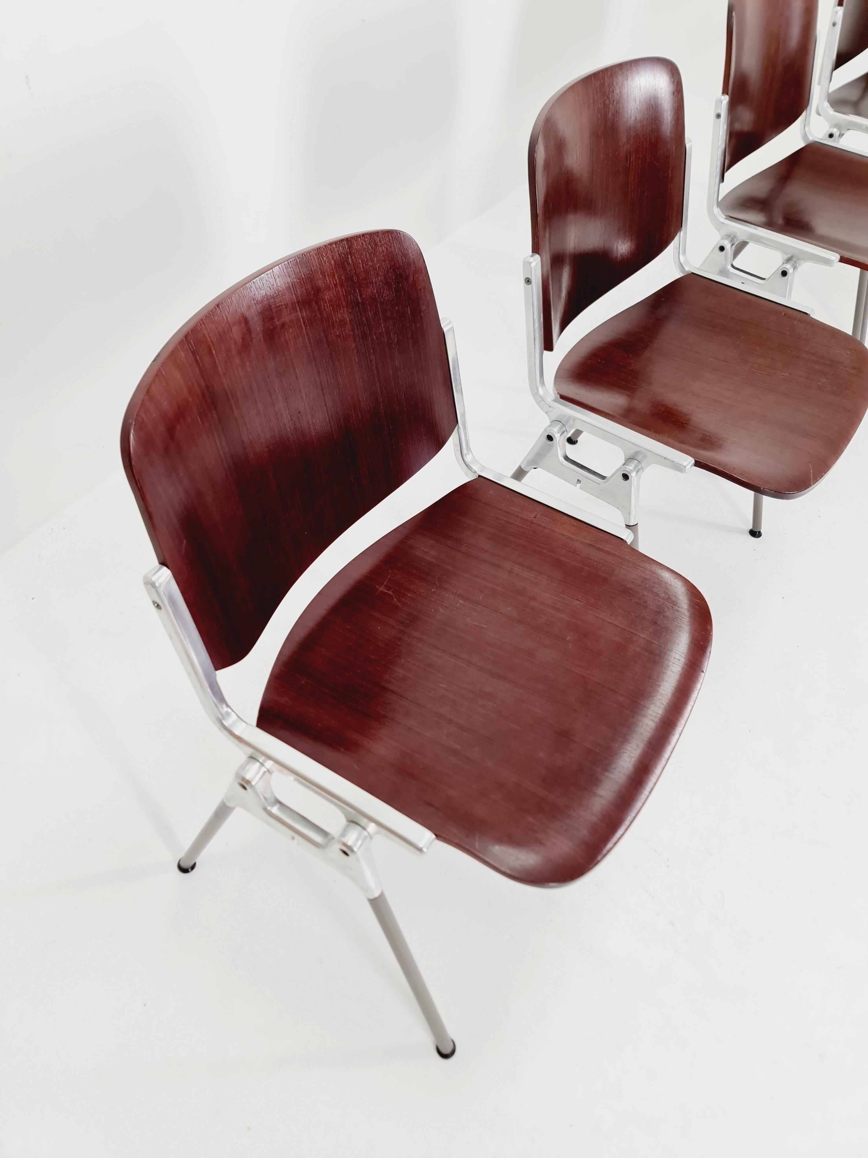 Fin du 20e siècle Chaises DSC modernes du milieu du siècle par Giancarlo Piretti pour Anonima Castelli 1970 en vente