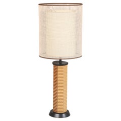 Mid-Century Modern a doppia parabola interna ed esterna con un corpo dal design esagonale c1960's