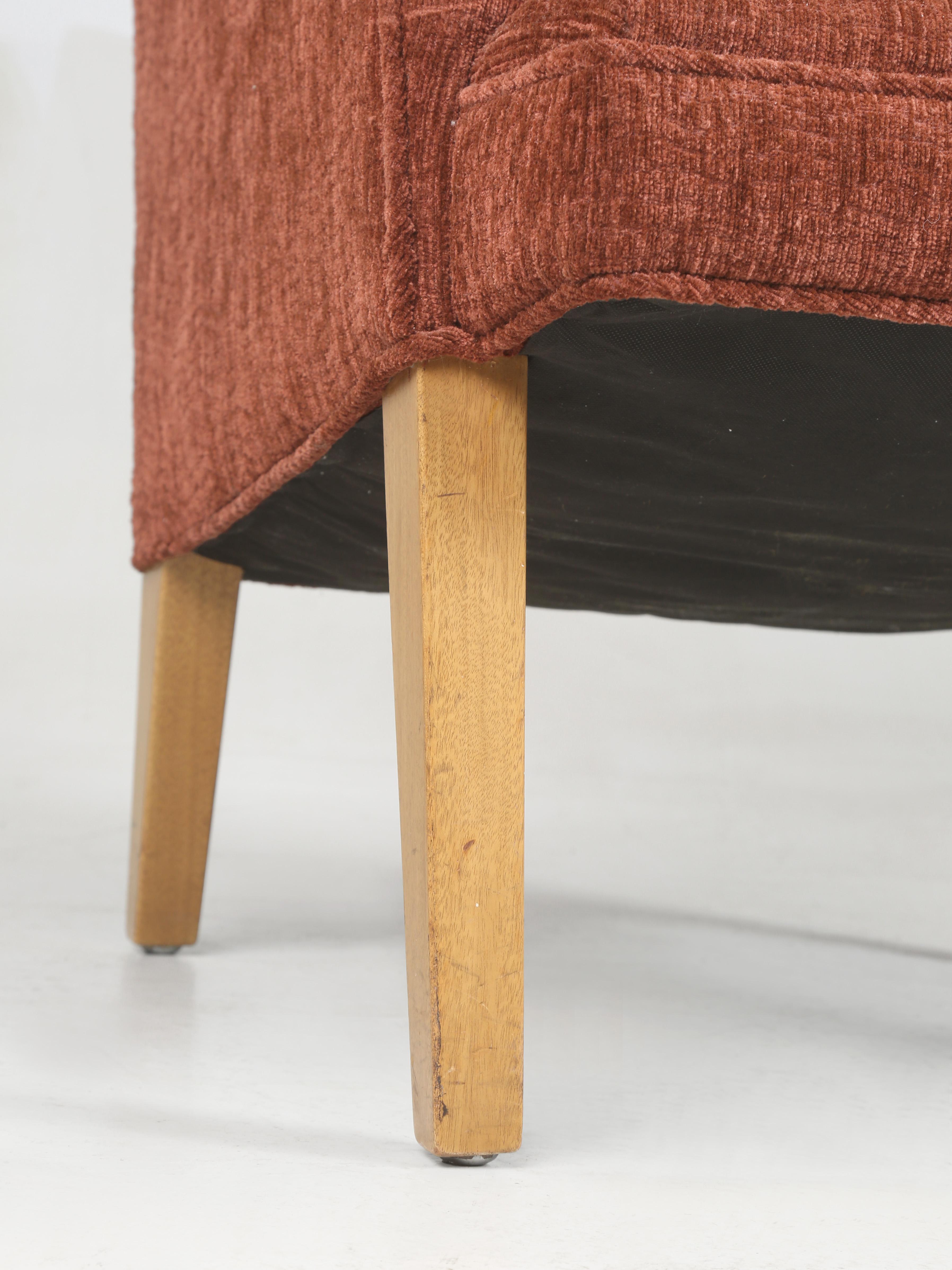 Mid-Century Modern Dunbar Bergère Chair Extremely Comfortable from the 1960's For Sale 3