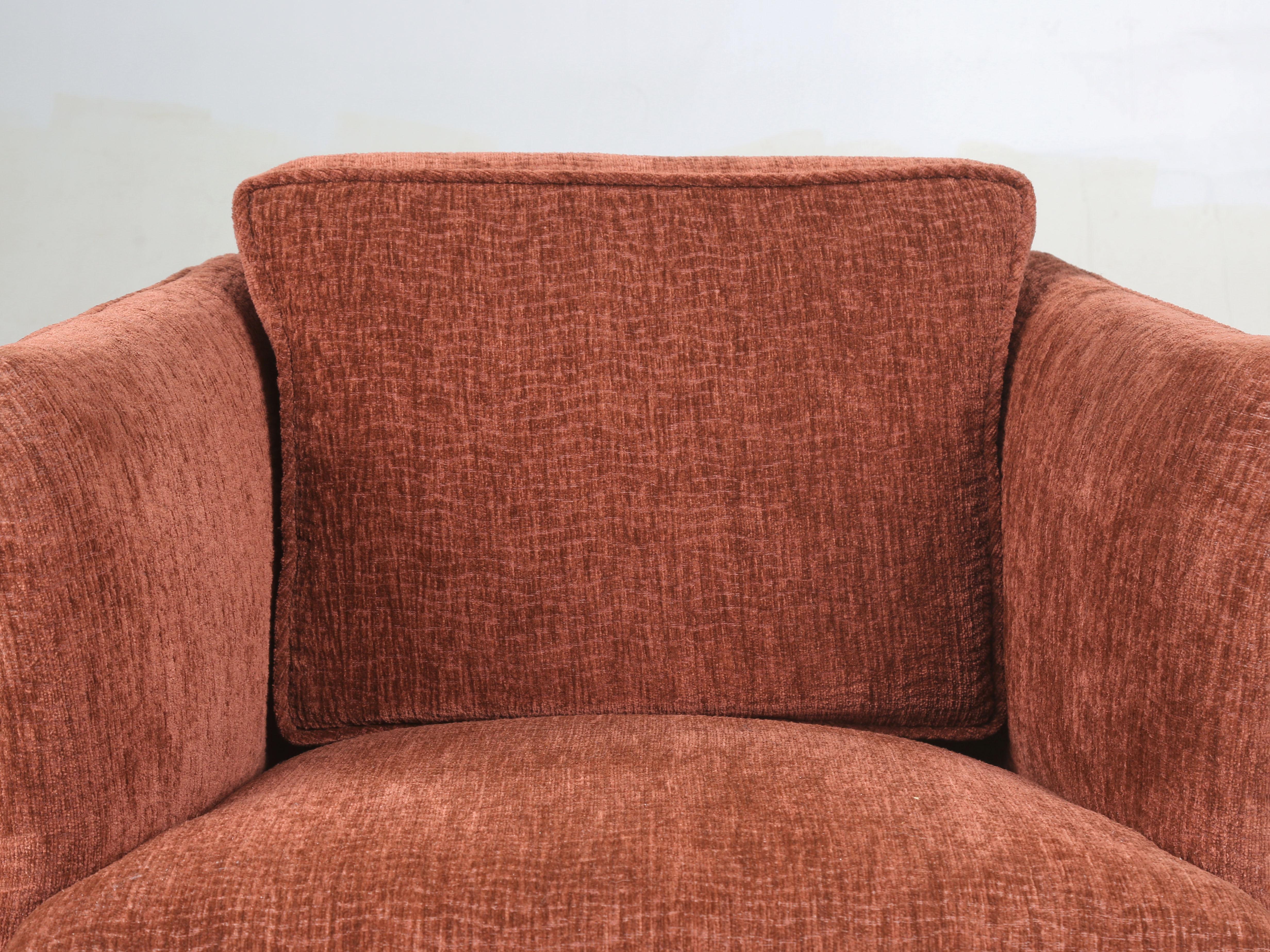 Mid-Century Modern Dunbar Bergère Chair Extremely Comfortable from the 1960's For Sale 1