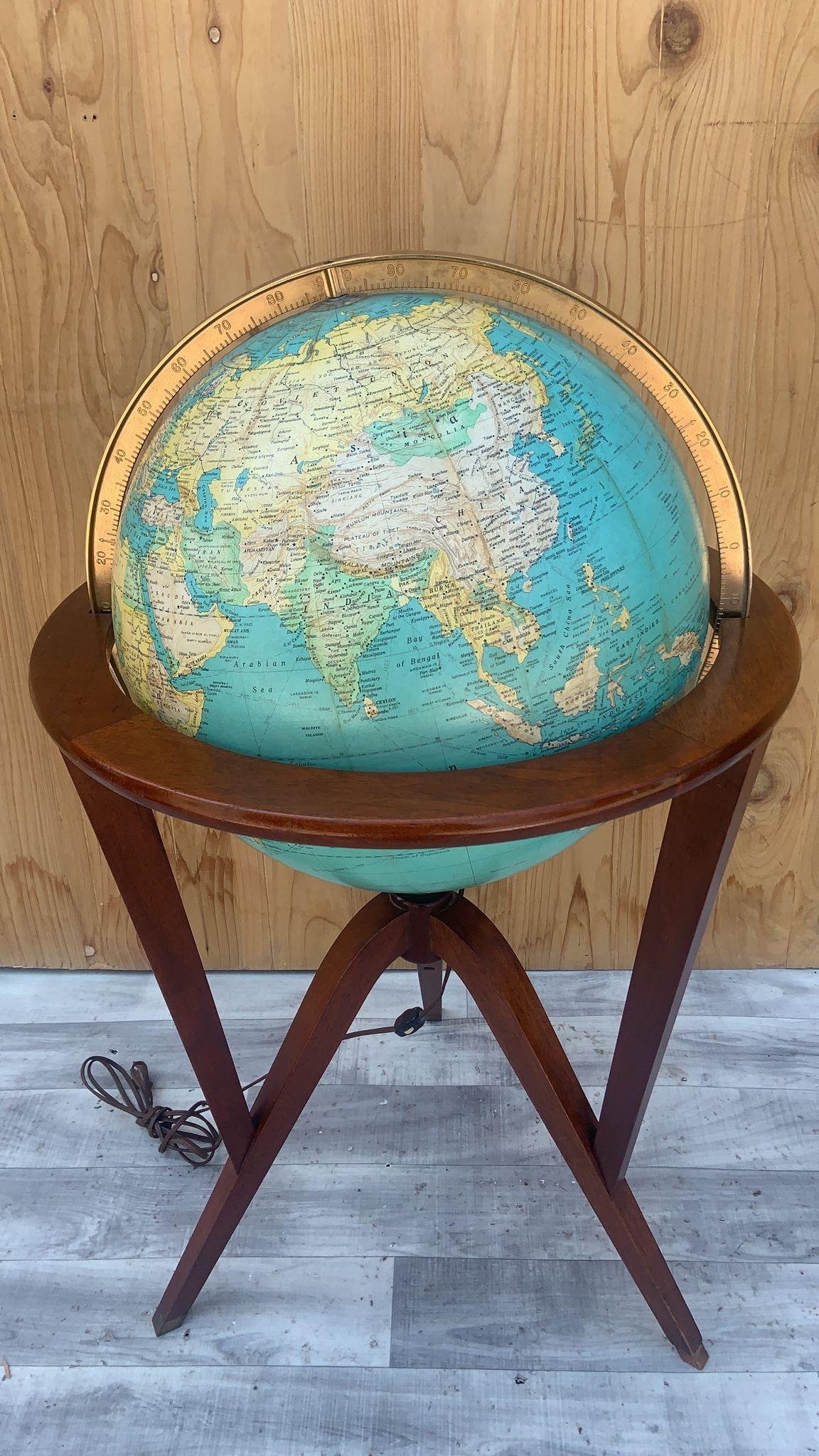 Mid Century Modern Dunbar Illuminated Floor Globe by Edward Wormley In Good Condition In Chicago, IL