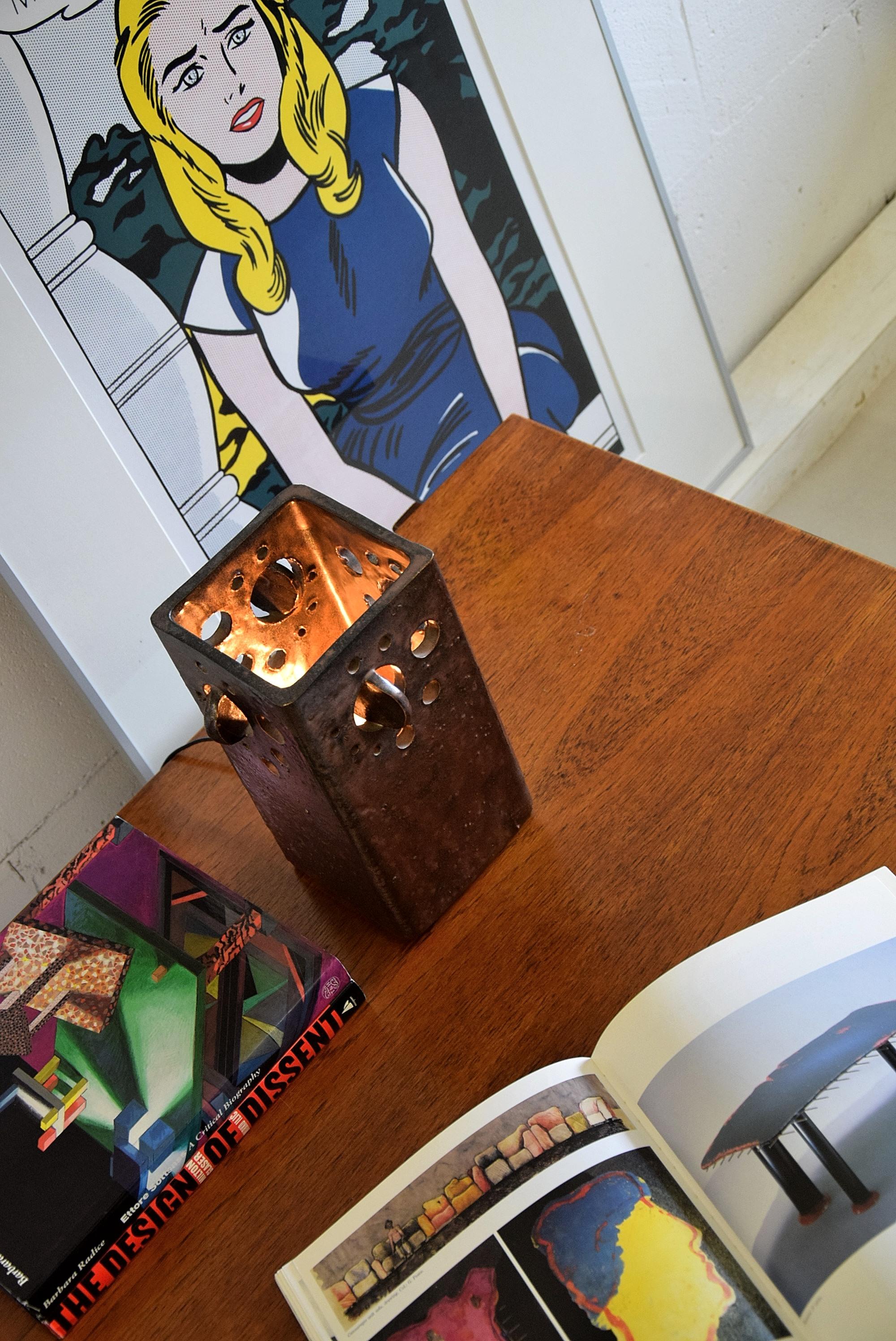 Néerlandais Lampe de table en céramique néerlandaise moderne du milieu du siècle dernier en vente
